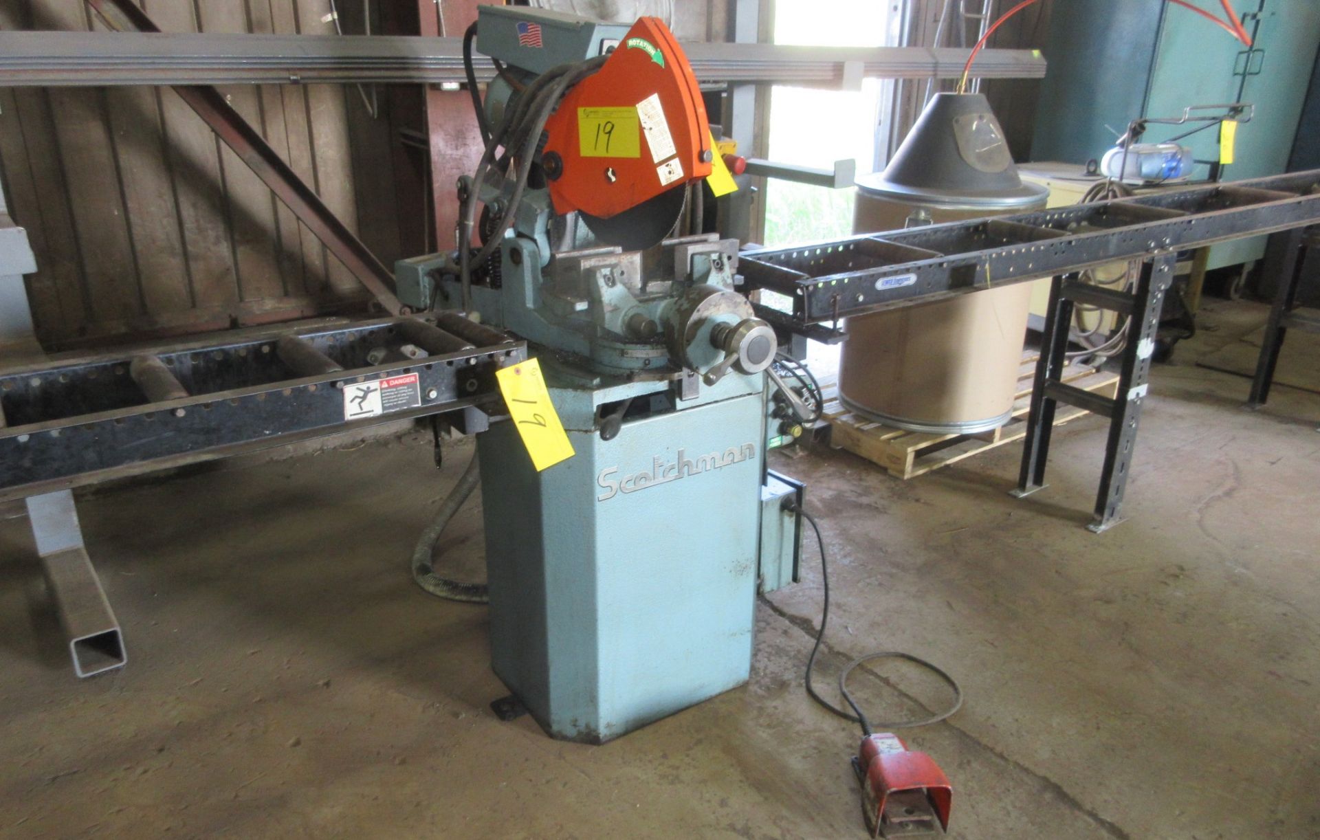 SCOTCHMAN CPO-350 COLD CUT SAW, 350LT/PA/11 W/ INFEED AND OUTFEED CONVEYORS - Image 2 of 8