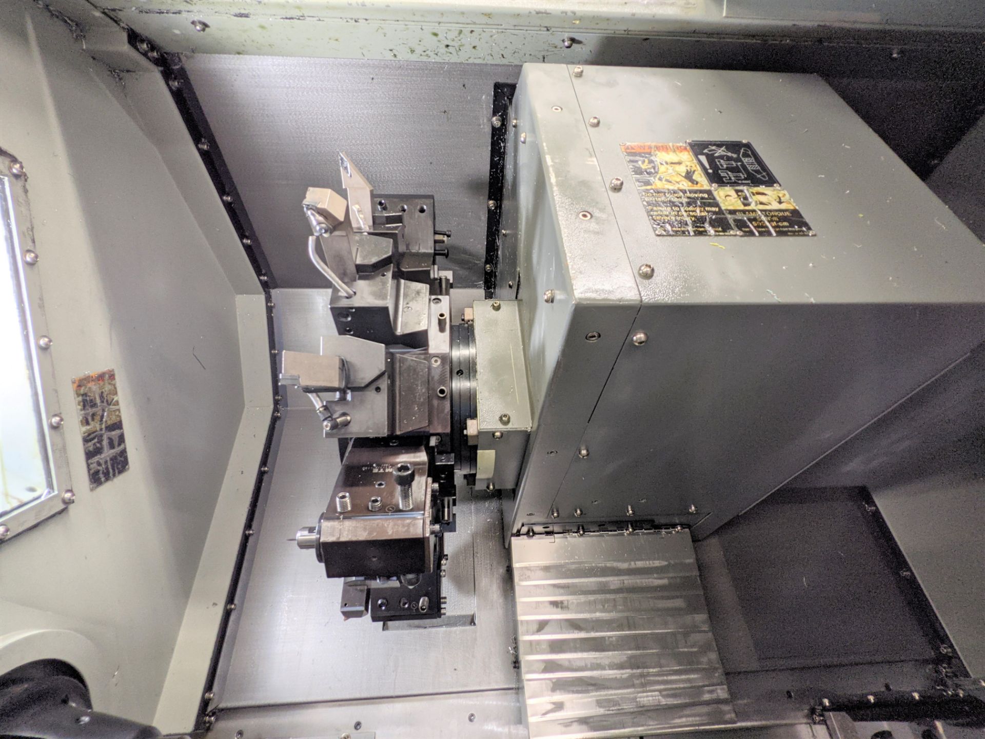 2006 HYUNDAI KIA SKT210Y CNC TURNING CENTER WITH FANUC 2TI-TB CNC CONTROL, 20” SWING OVER BED, 4,000 - Image 9 of 27