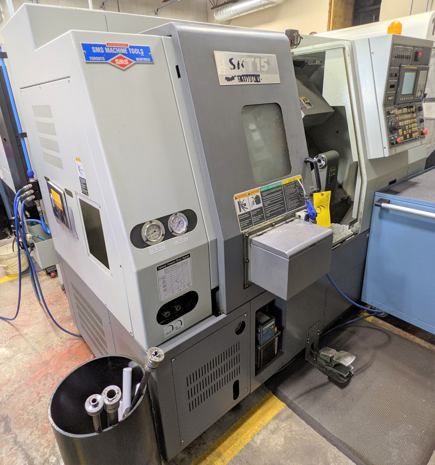 2006 HYUNDAI KIA SKT-15 CNC TURNING CENTER WITH FANUC OI-TC CNC CONTROL, 21.6” SWING OVER BED, 5,000 - Image 2 of 17