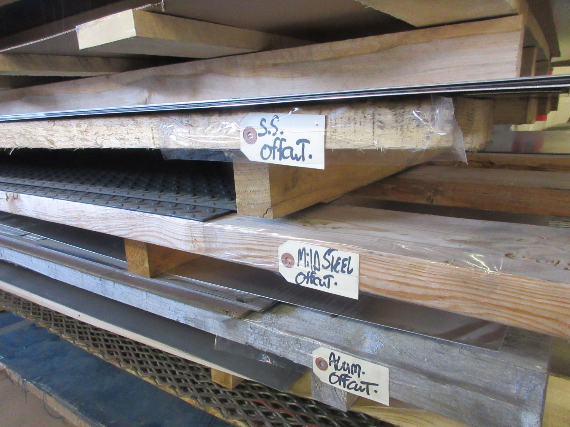 LOT OF (2) STACKED PALLETS OF ASST. 4' X 10' SHEET METAL, ALUMINUM, STAINLESS, STEEL (SPECS IN - Image 11 of 14