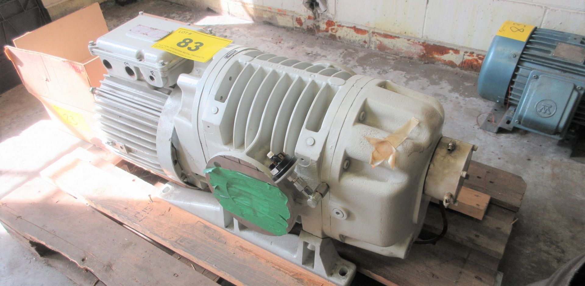 EMOD VUF 160M/2-130 MOTOR / BLOWER AND WESTINGHOUSE 7.5HP MOTOR (SUBJECT TO BULK BID LOT 74A)