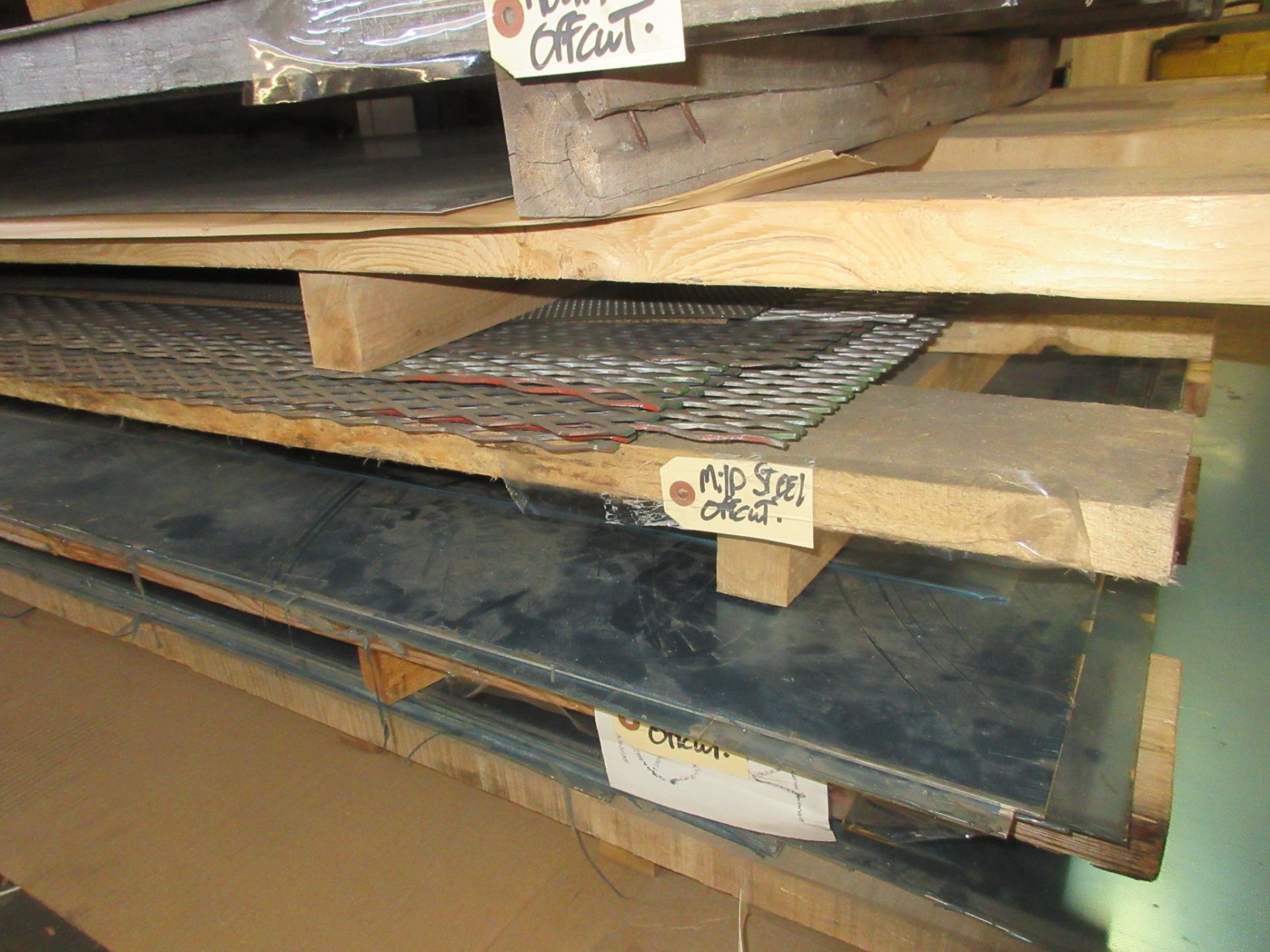LOT OF (2) STACKED PALLETS OF ASST. 4' X 10' SHEET METAL, ALUMINUM, STAINLESS, STEEL (SPECS IN - Image 13 of 14