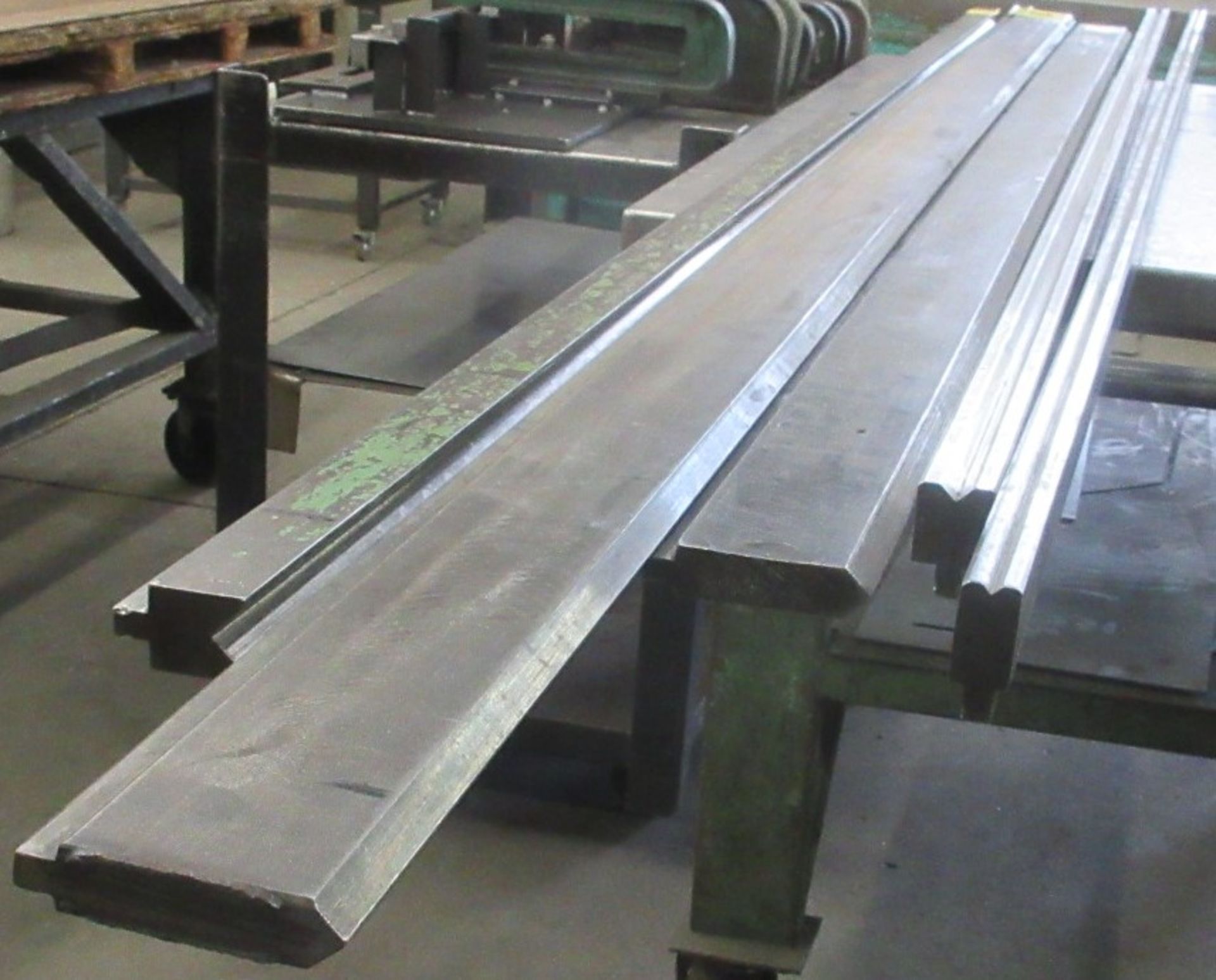 LOT OF (6) PRESS BRAKE DIES ((3) 10'L - 10-1/2'L BOTTOMS, (1) 12'L TOP, (2) 10'L TOPS) - Image 4 of 4