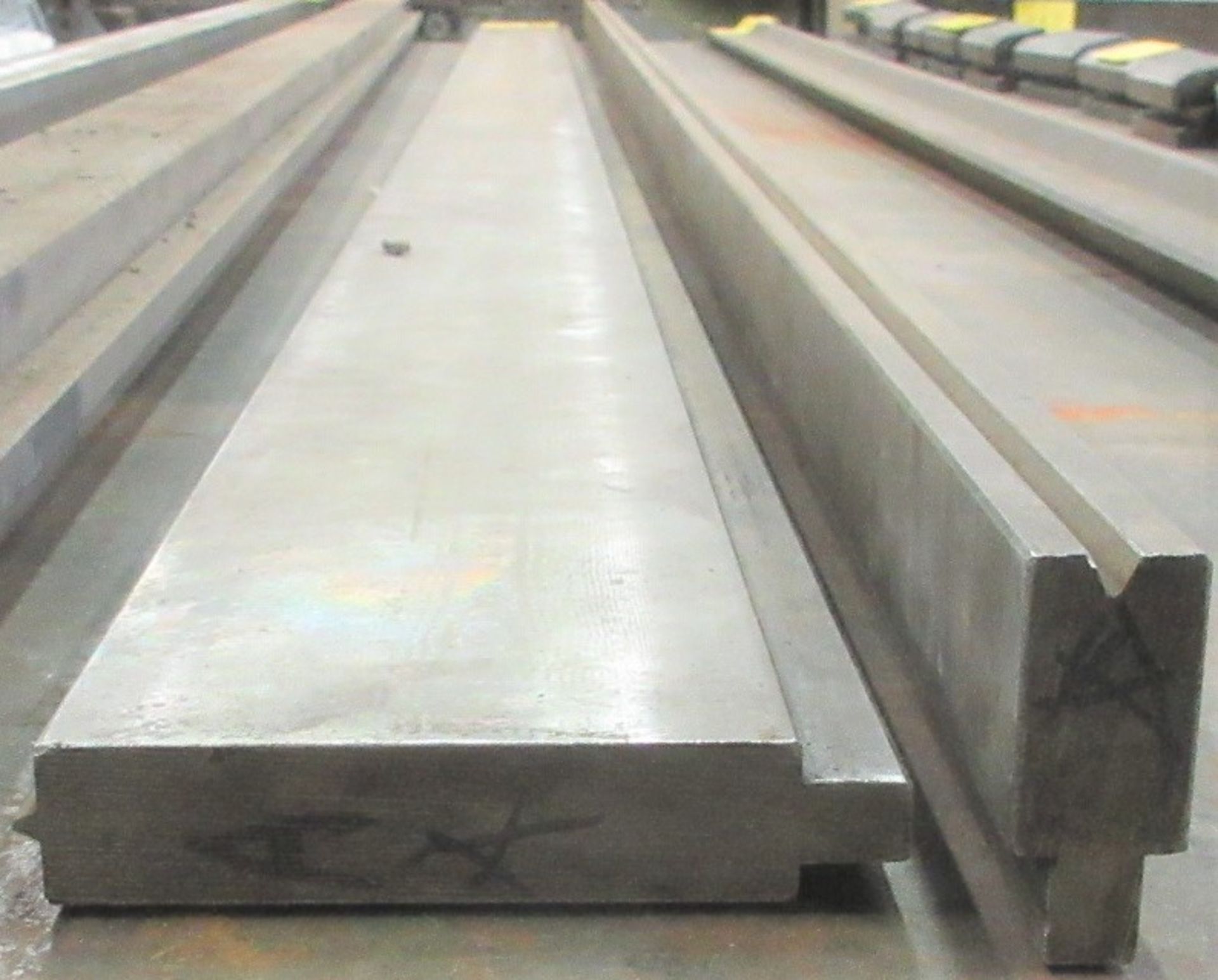 LOT OF (2) PRESS BRAKE DIES (10'L TOP AND 10'L BOTTOM) - Image 3 of 3