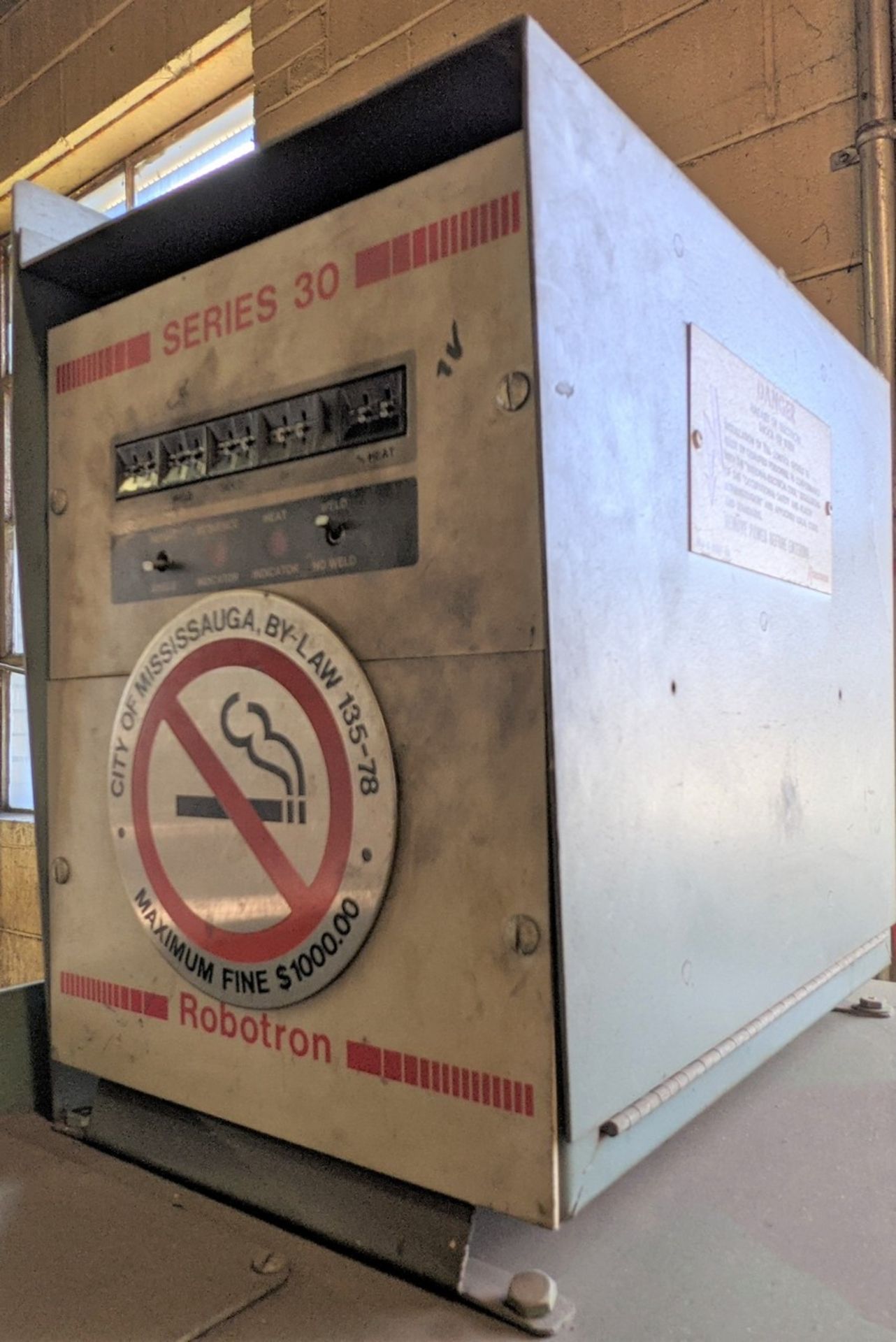 FH 500ES-5 SPOT WELDER, 75KVA, 20” THROAT, ROBOTRON SERIES 30 CONTROL, S/N 2410.02.2 - Image 5 of 10