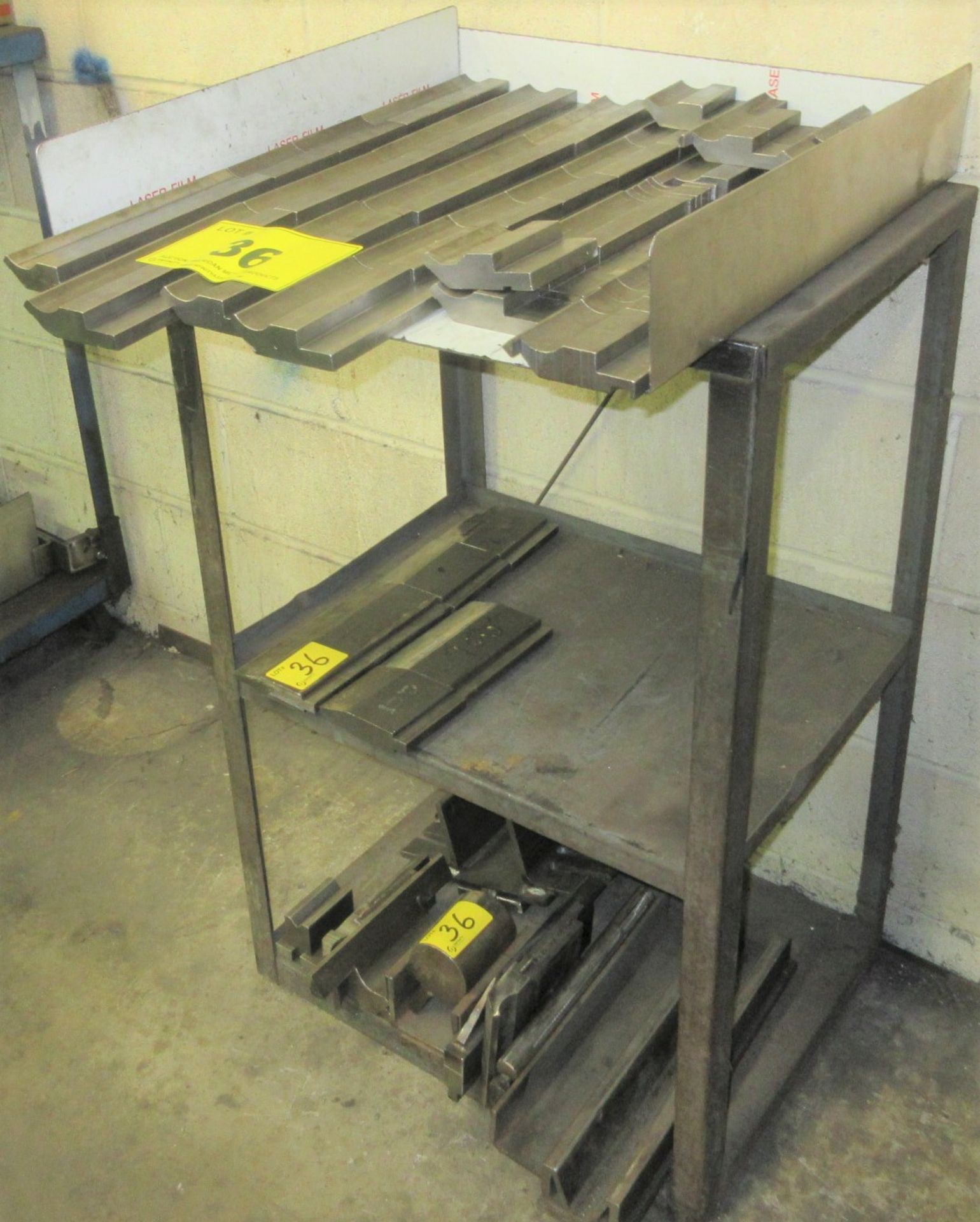 QTY. OF PRESS BRAKE DIES UP TO 40"L ON 3-LEVEL METAL RACK, METAL PORTABLE CART AND ON PROMECAN PRESS