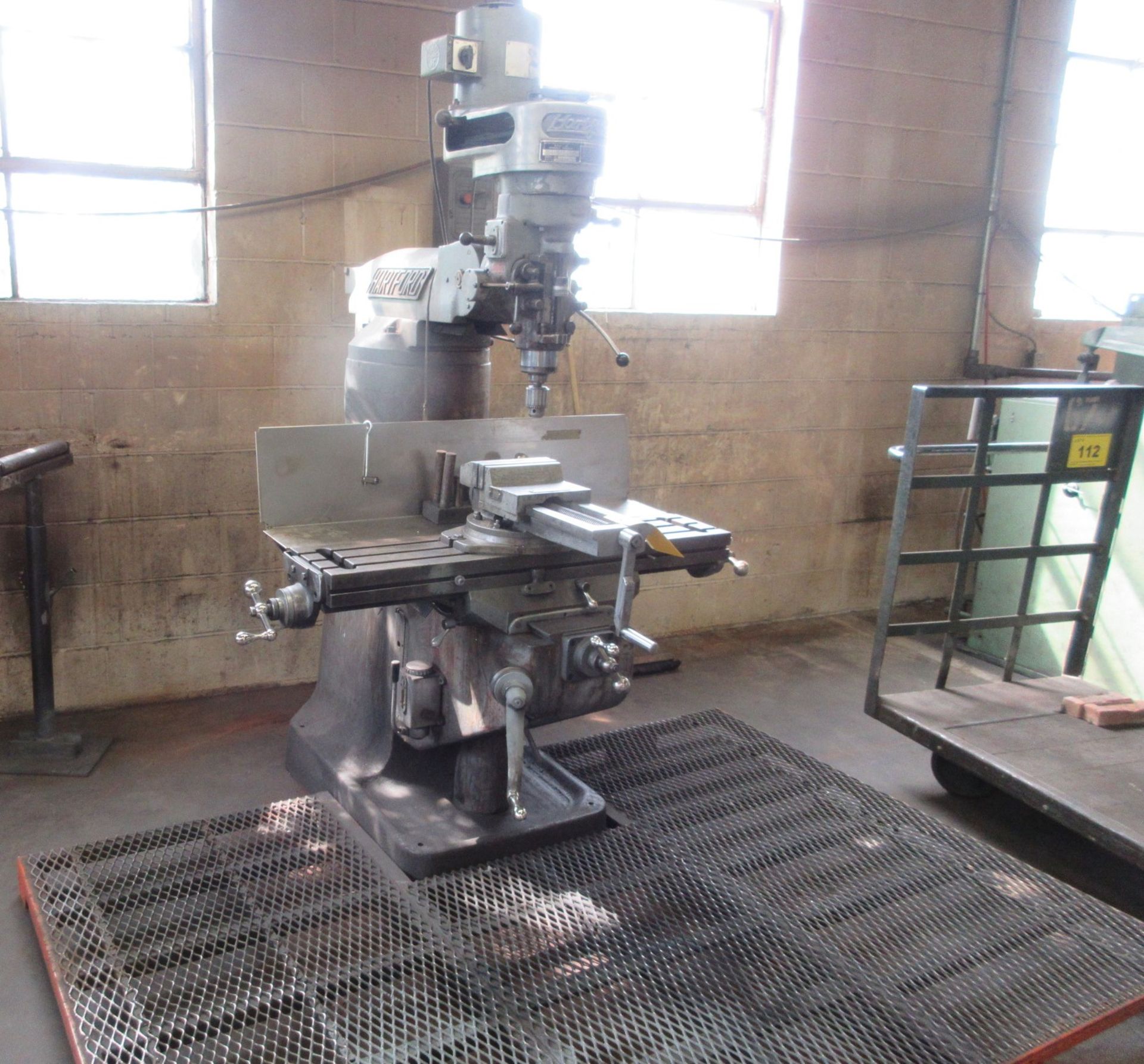 HARTFORD 2S VERTICAL MILLING MACHINE, 9” X 42” TABLE, 2HP, SPEEDS TO 2,720 RPM, S/N 792428 (NO - Image 5 of 7