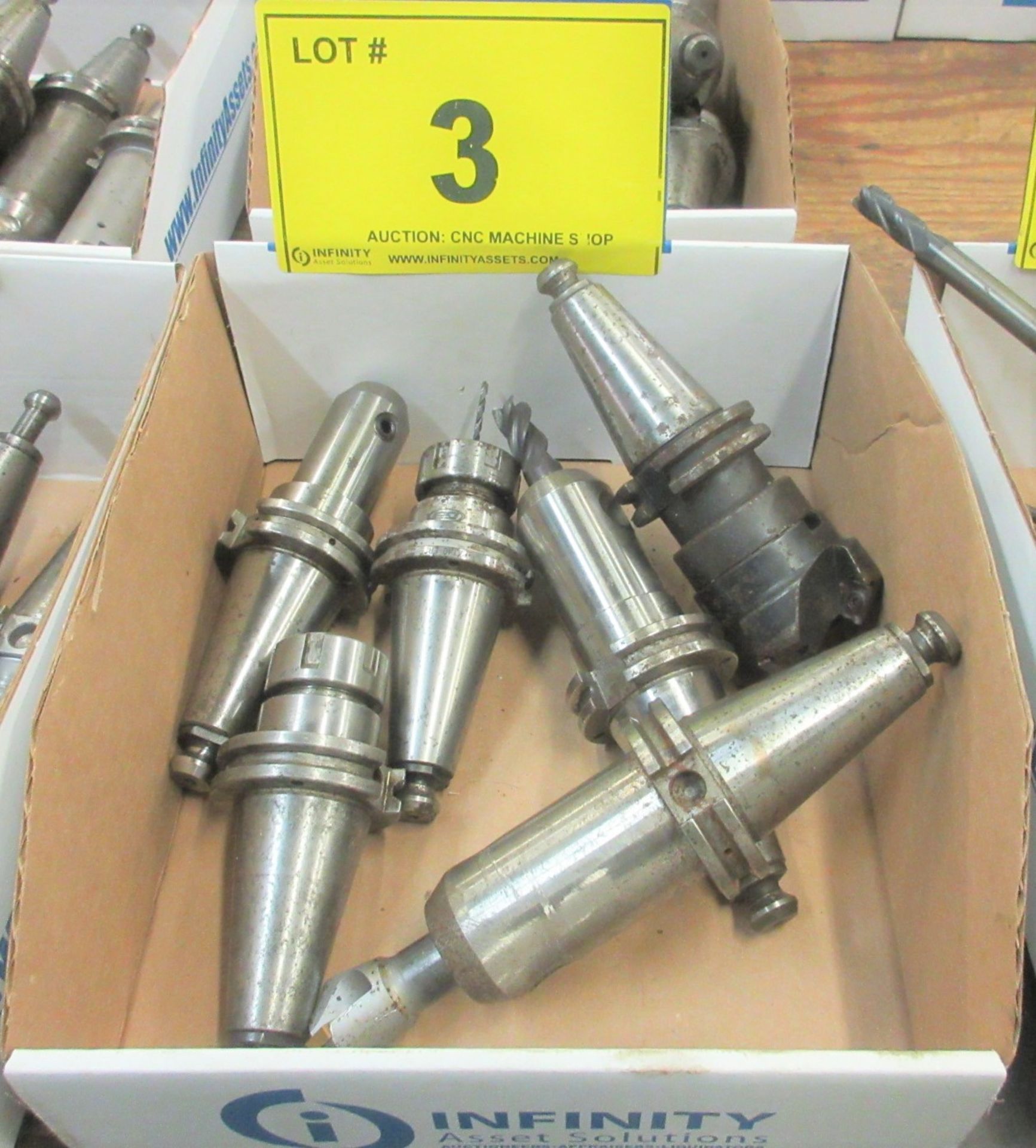 LOT OF (6) CAT 40 TOOL HOLDERS W/ ATTACHMENTS