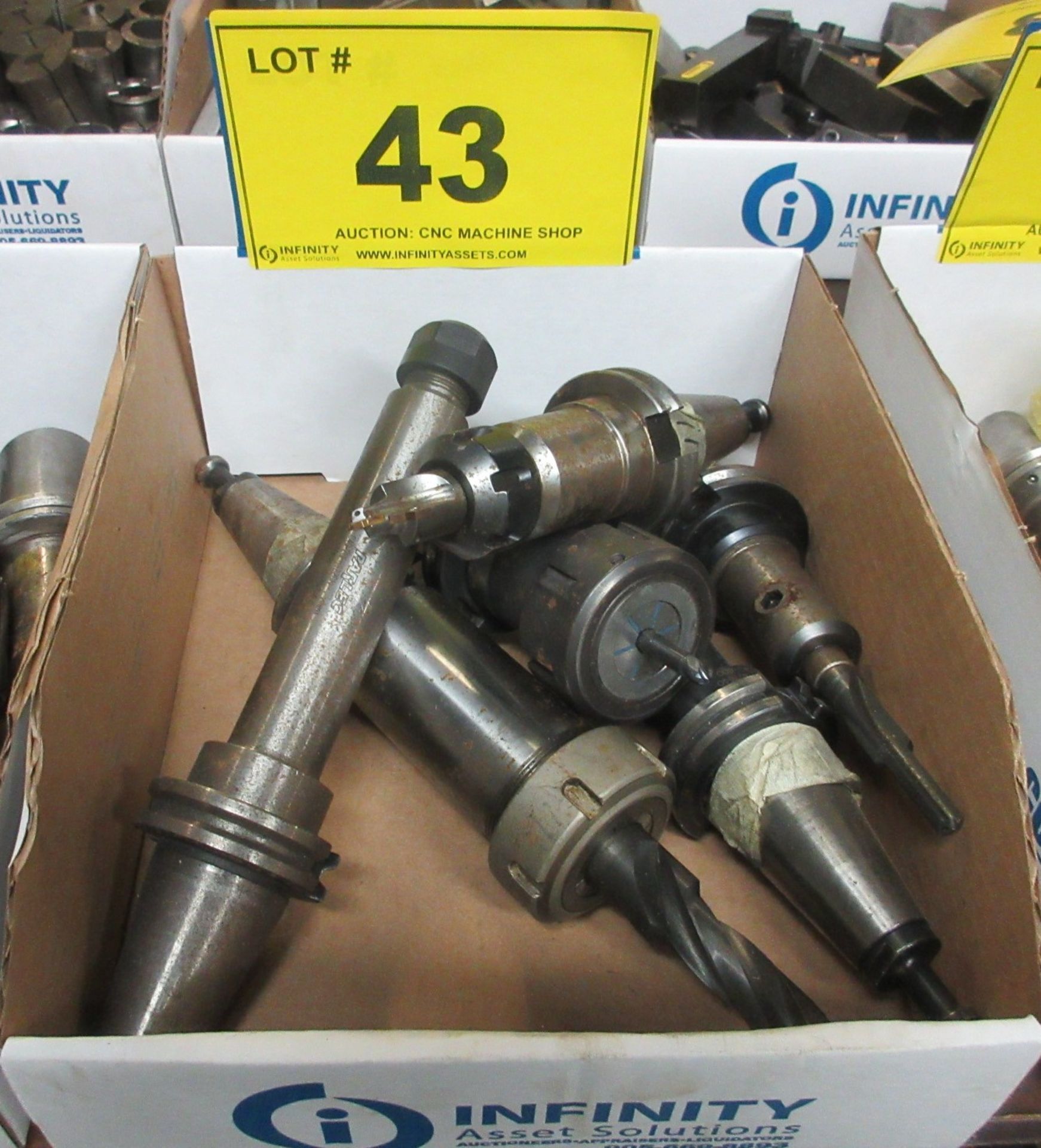 LOT OF (6) CAT 40 TOOL HOLDERS W/ ATTACHMENTS