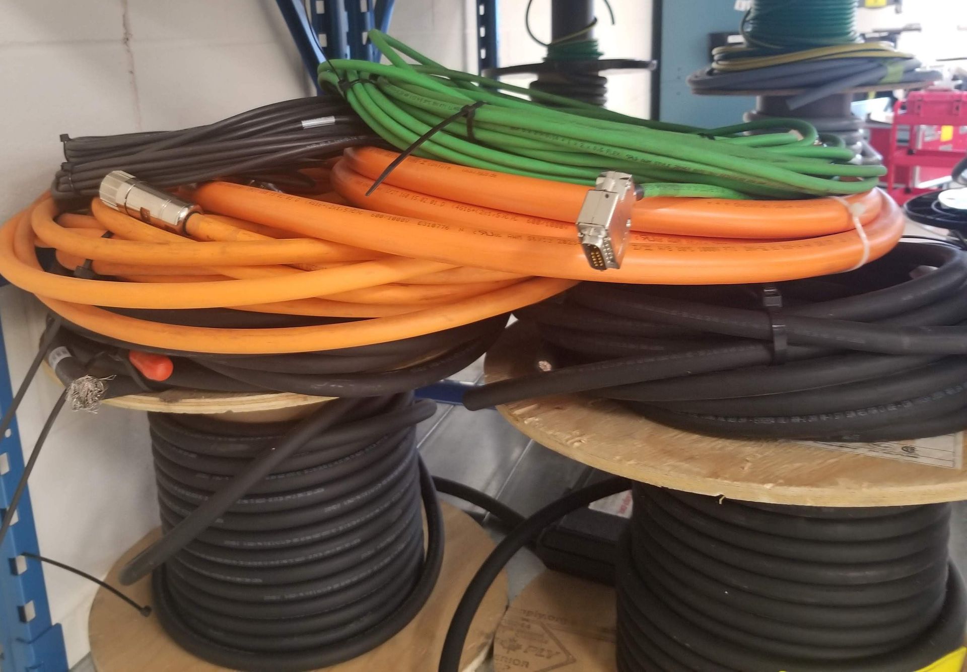 LOT - ASSORTED COPPER CABLE - Image 6 of 7