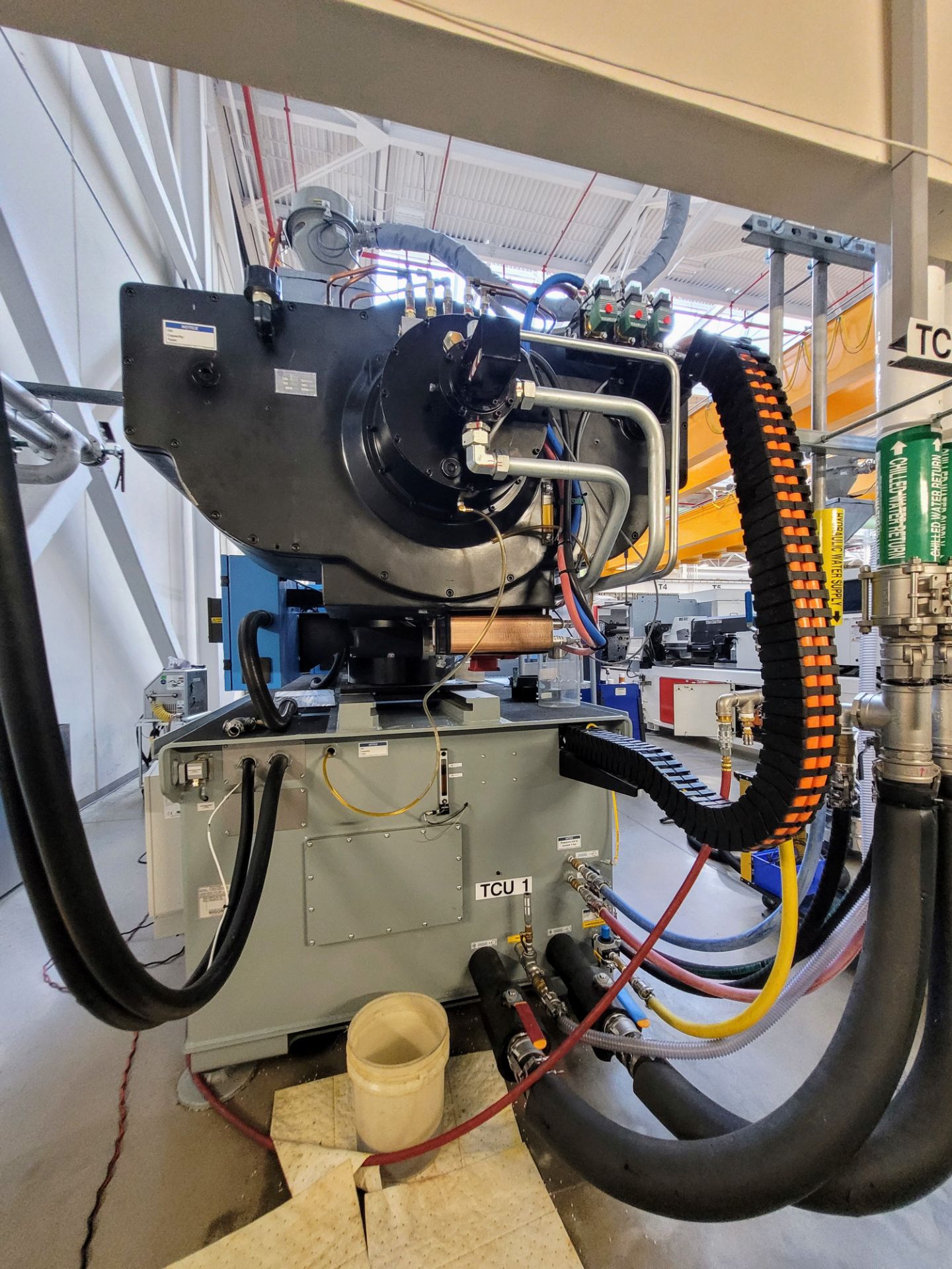 2019 NIIGON NPET 300 P120 E120 LIGHTS OUT HORIZONTAL TO STAGE INJECTION MOLDING MACHINE, 337 TON - Image 22 of 37