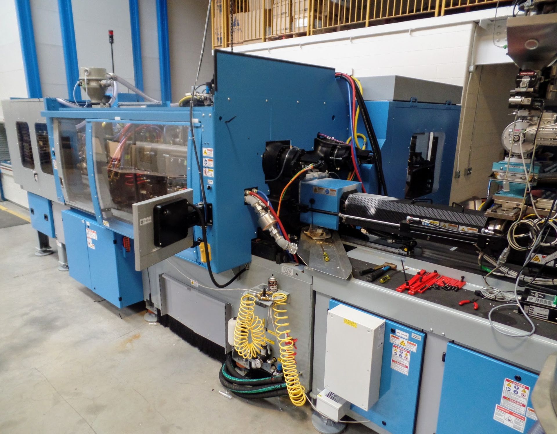 2019 NIIGON NPET 150LL CUBE HORIZONTAL INJECTION MOLDING MACHINE, S/N 1066, 560MM X 560MM TIE BAR - Image 2 of 29