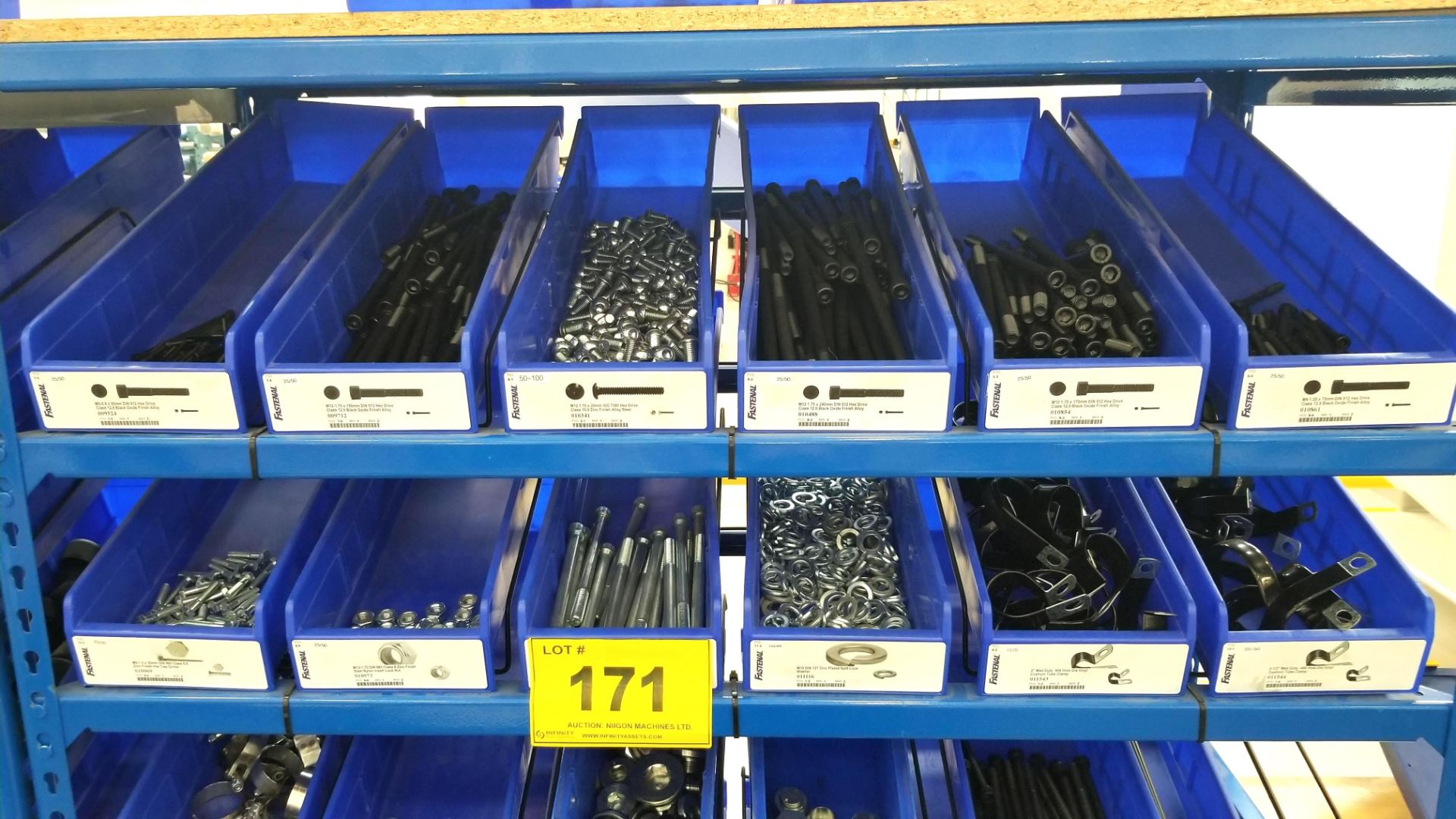 LOT - FASTENAL HARDWARE CONTENTS - COMES WITH RACK AND BINS - Image 2 of 5