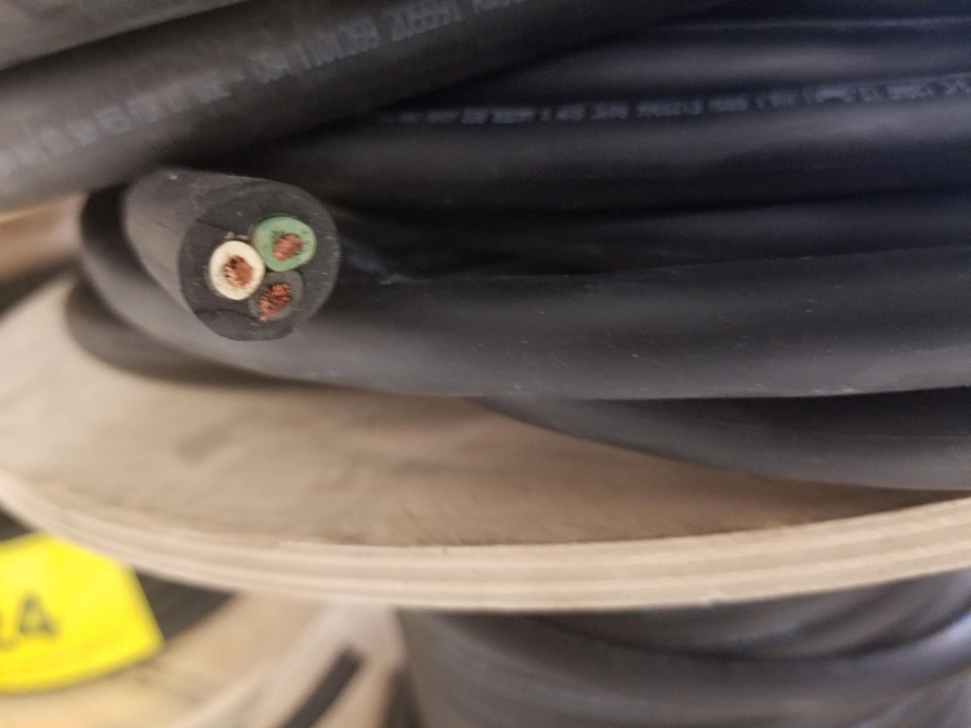 LOT - ASSORTED COPPER CABLE - Image 3 of 7