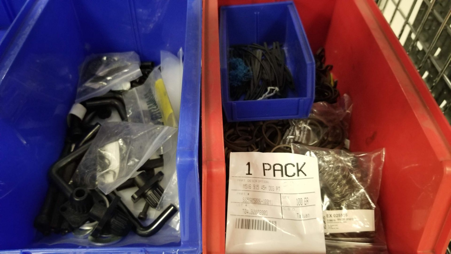 LOT - CONTENTS OF RACK, CONNECTORS, TESTERS, INERLOCK, SERVO CORE, PANELS, ETC. - (NO RACK) - Image 6 of 10