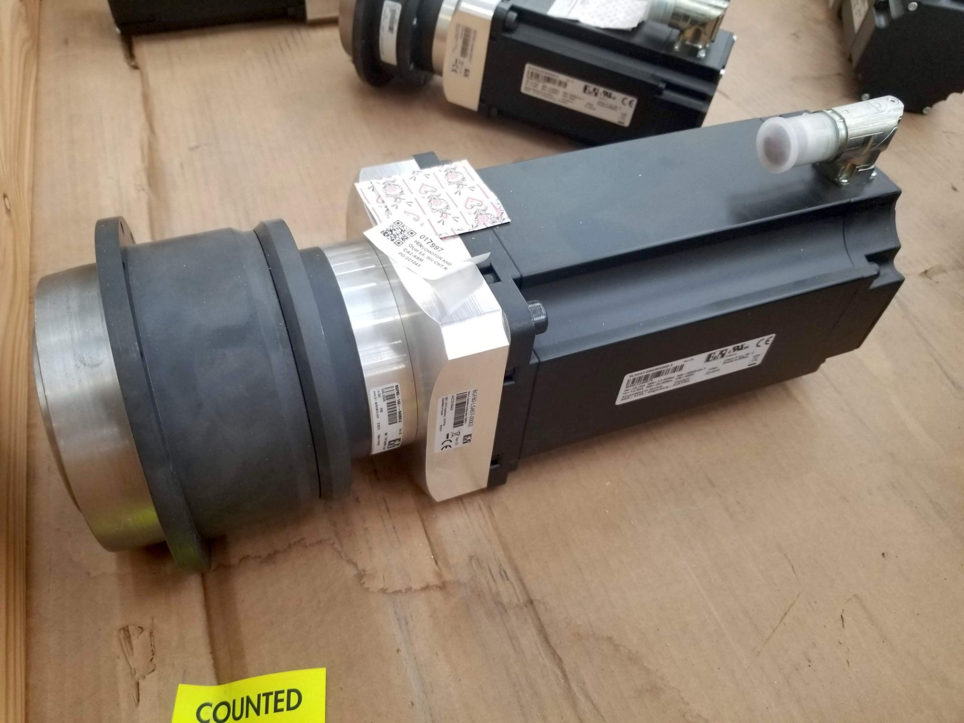 LOT - (6) B&R MOTOR & GEARBOX, SHUTTER N350. MOTOR & GEARBOX ROBOT. SERVOMOTOR AND GEARBOX. - Image 12 of 21