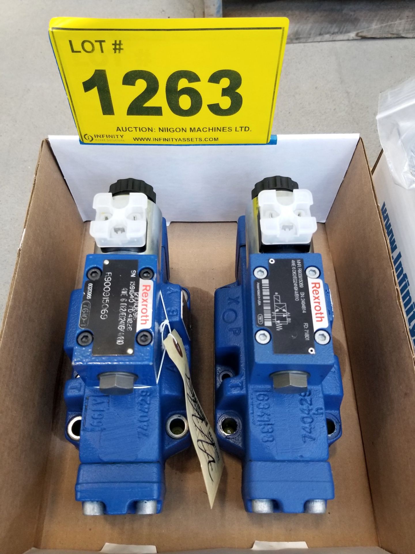 BOSCH REXROTH NG16 DIRECTIONAL VALVE, 2/4, 24 VDC