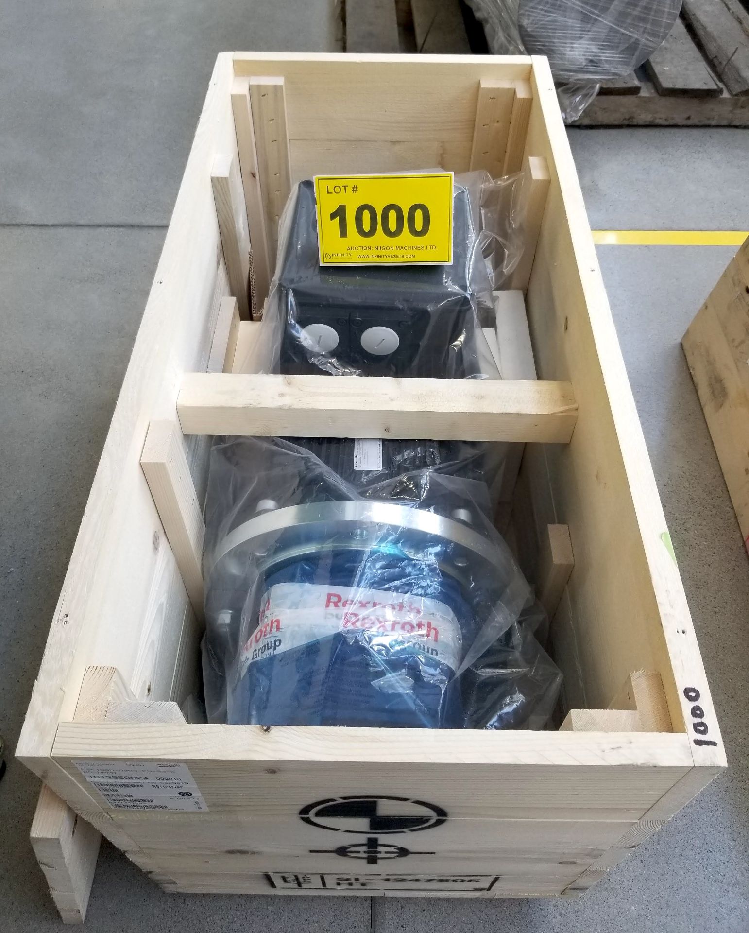 BOSCH REXROTH 100CC PUMP/ MSK133D MOTOR PACKAGE- CLOSED COUPLED