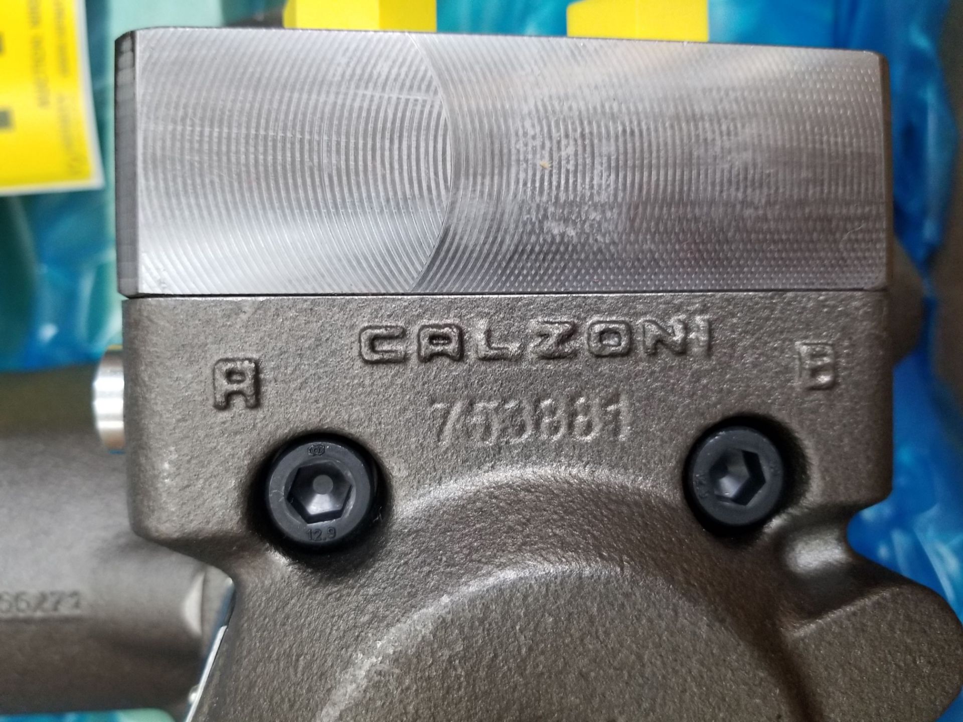 CALZONI MRE330 RADIAL PISTON MOTOR - Image 2 of 6