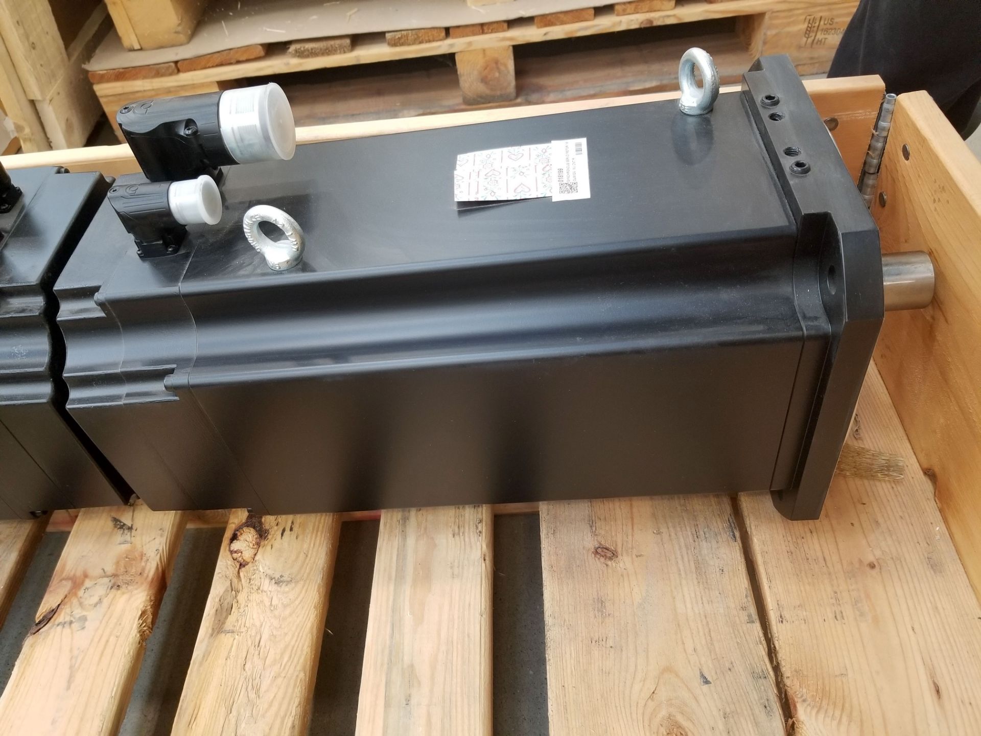 B&R SYNCHRONOUS SERVO MOTOR, NN1500 WITH BRAKE - Image 11 of 12