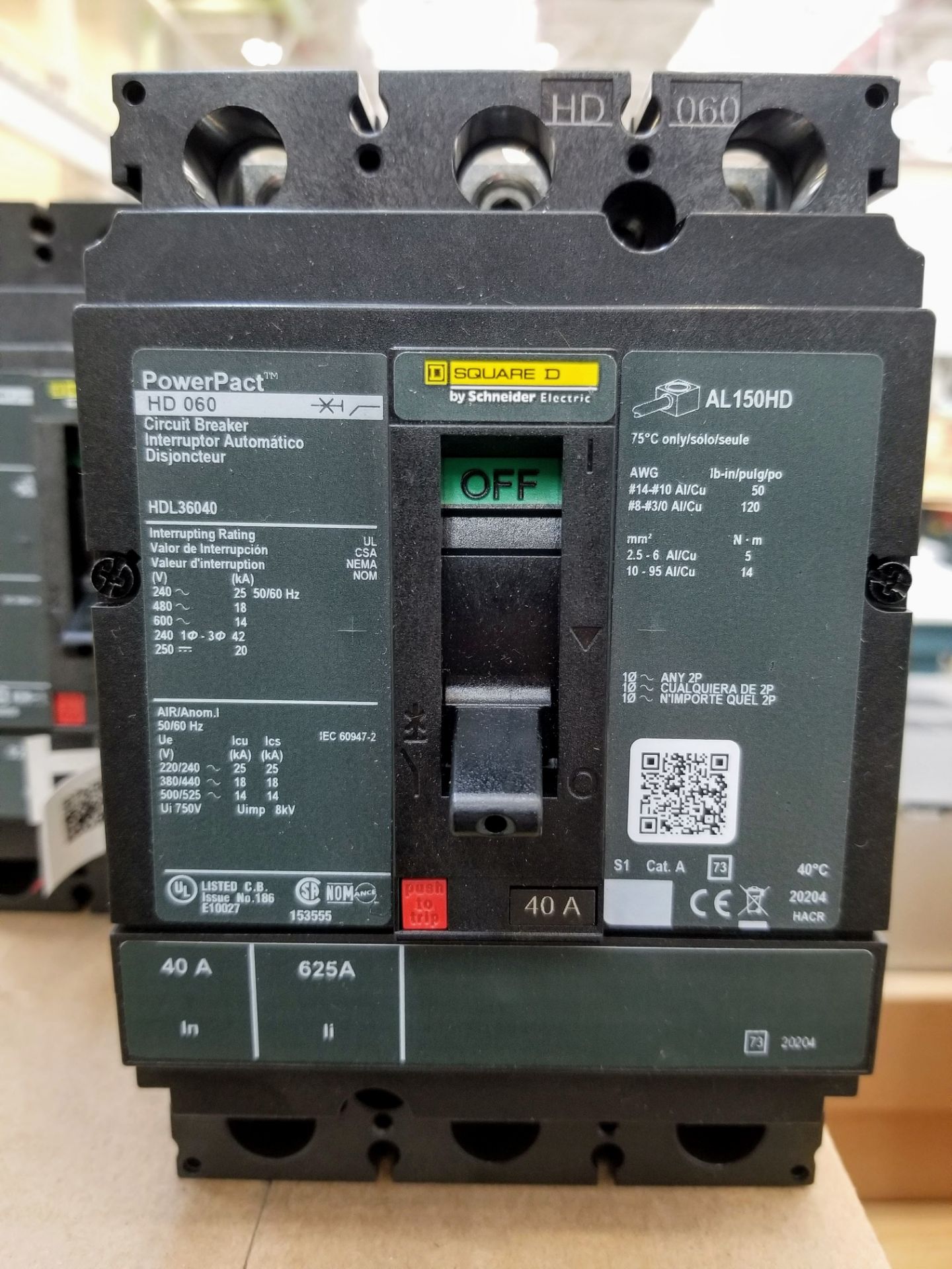 SQUARE D - CIRCUIT BREAKER 40A - Image 2 of 2