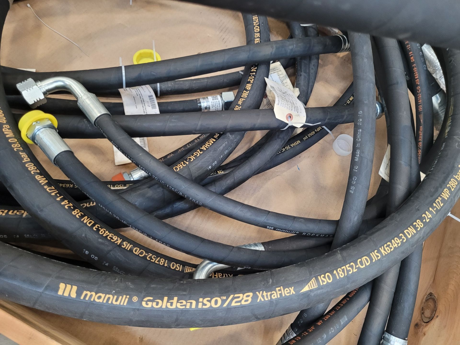 LOT - ASSORTED HOSE ASSEMBLY - Image 8 of 8