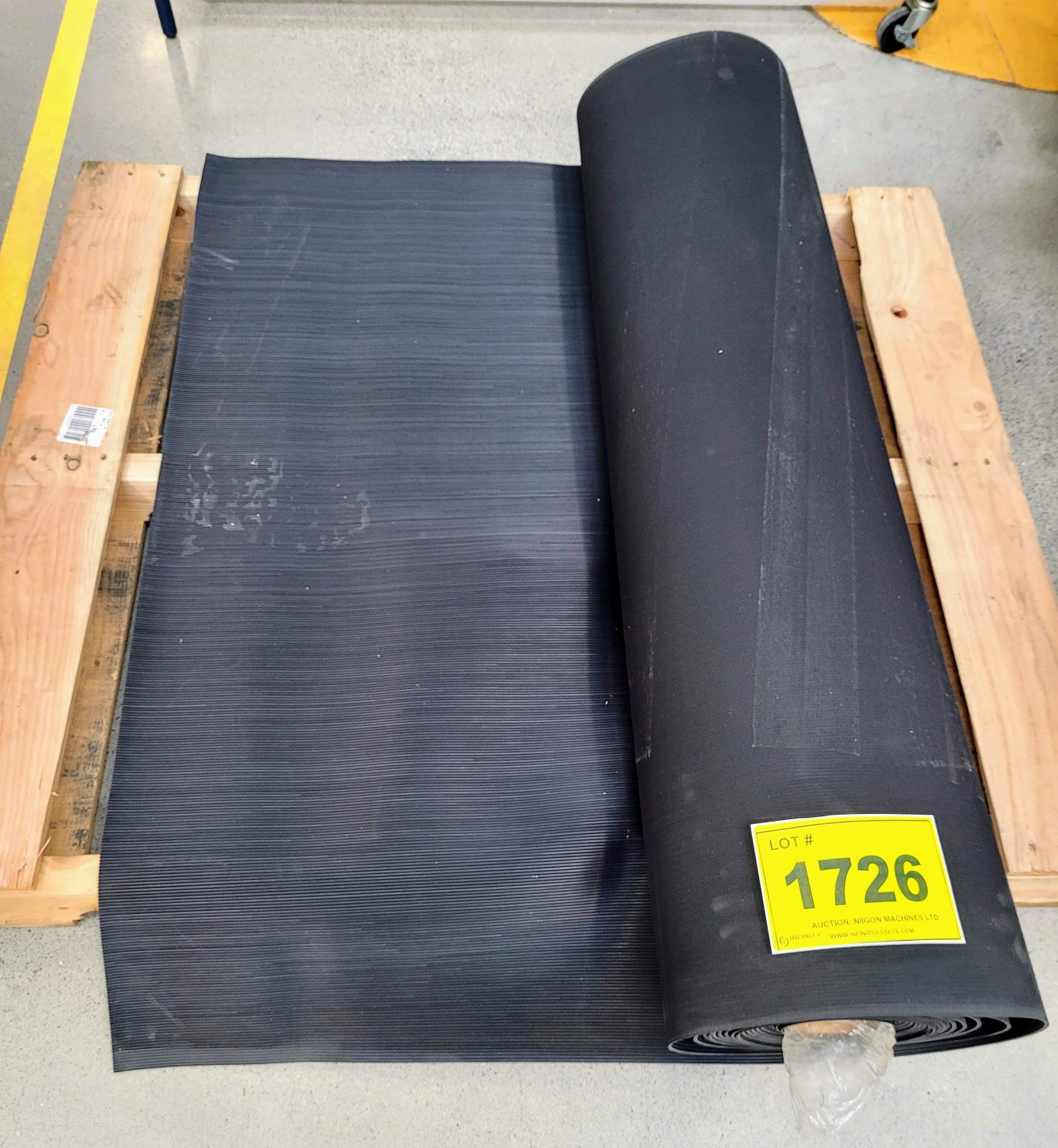 ROLL RUBBER MATTING