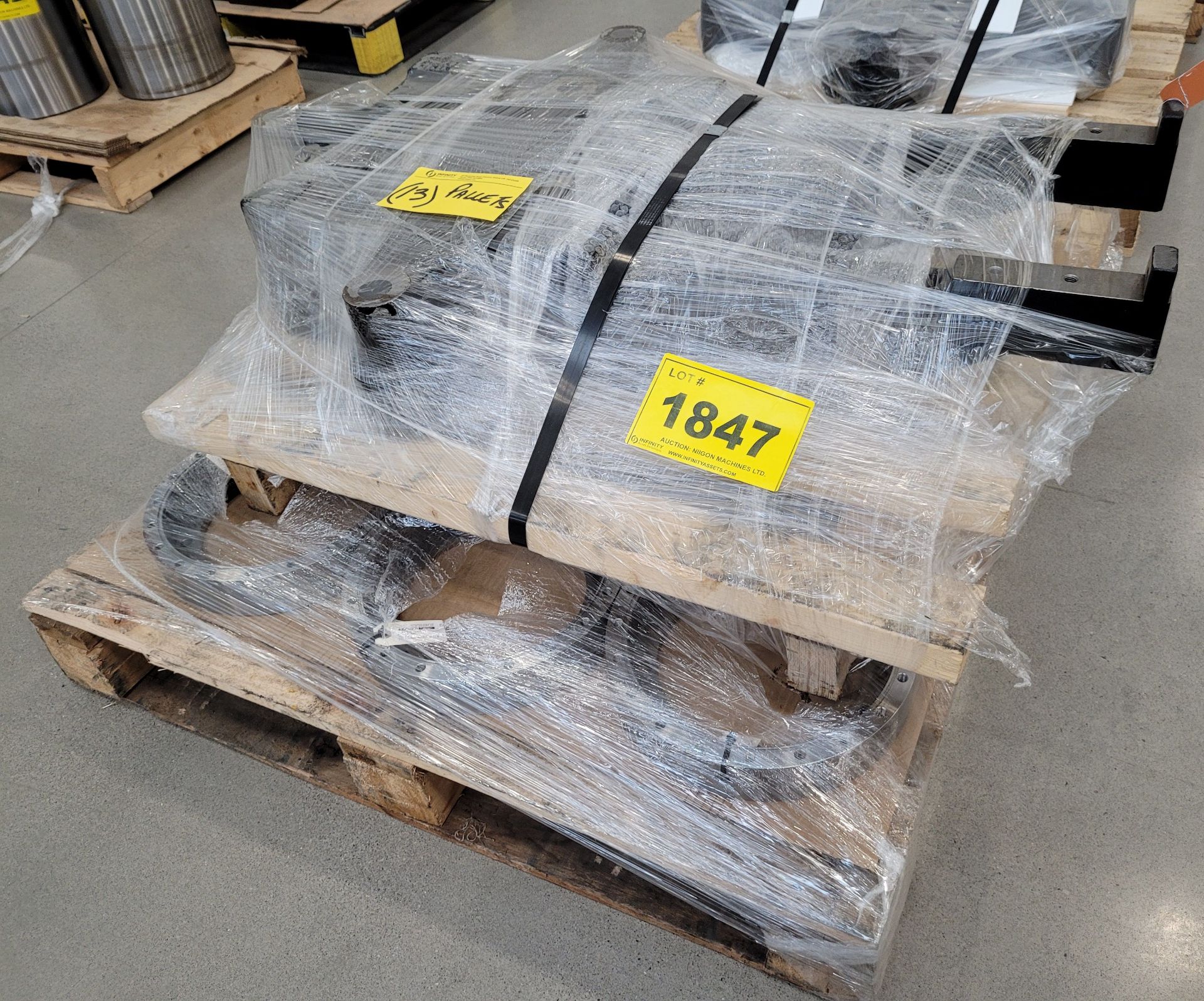 LOT - (13) PALLETS EJECTOR PLATES, MOUNTING PLATES, ADAPTER PLATES ETC.