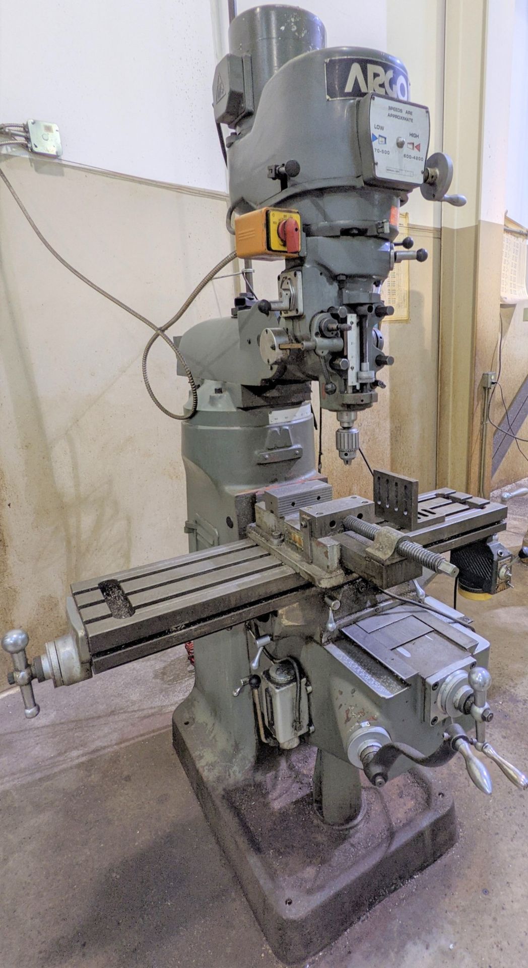 ARGO 942VS VERTICAL MILLING MACHINE, S/N 7079, MITUTOYO 2-AXIS DRO, ALIGN POWER FEED, SPEEDS TO 4,