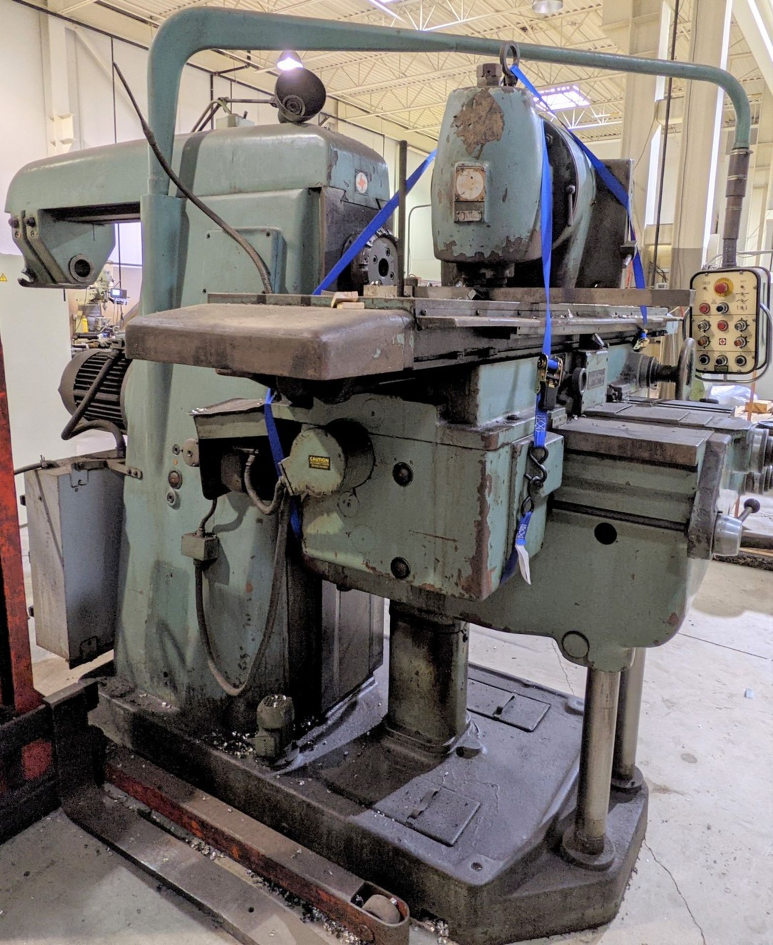 TOS FA5BH MILLING MACHINE, S/N 25928, 20HP, ARBOUR SUPPORTS, 18” X 80” TABLE - Image 12 of 16