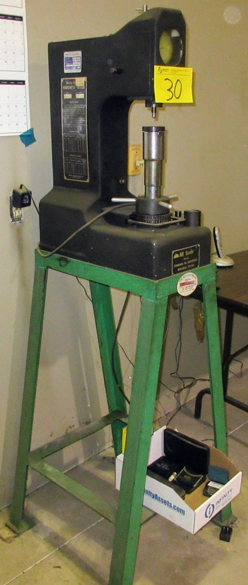 ROCKWELL 855A HARDNESS TESTER - Image 4 of 9