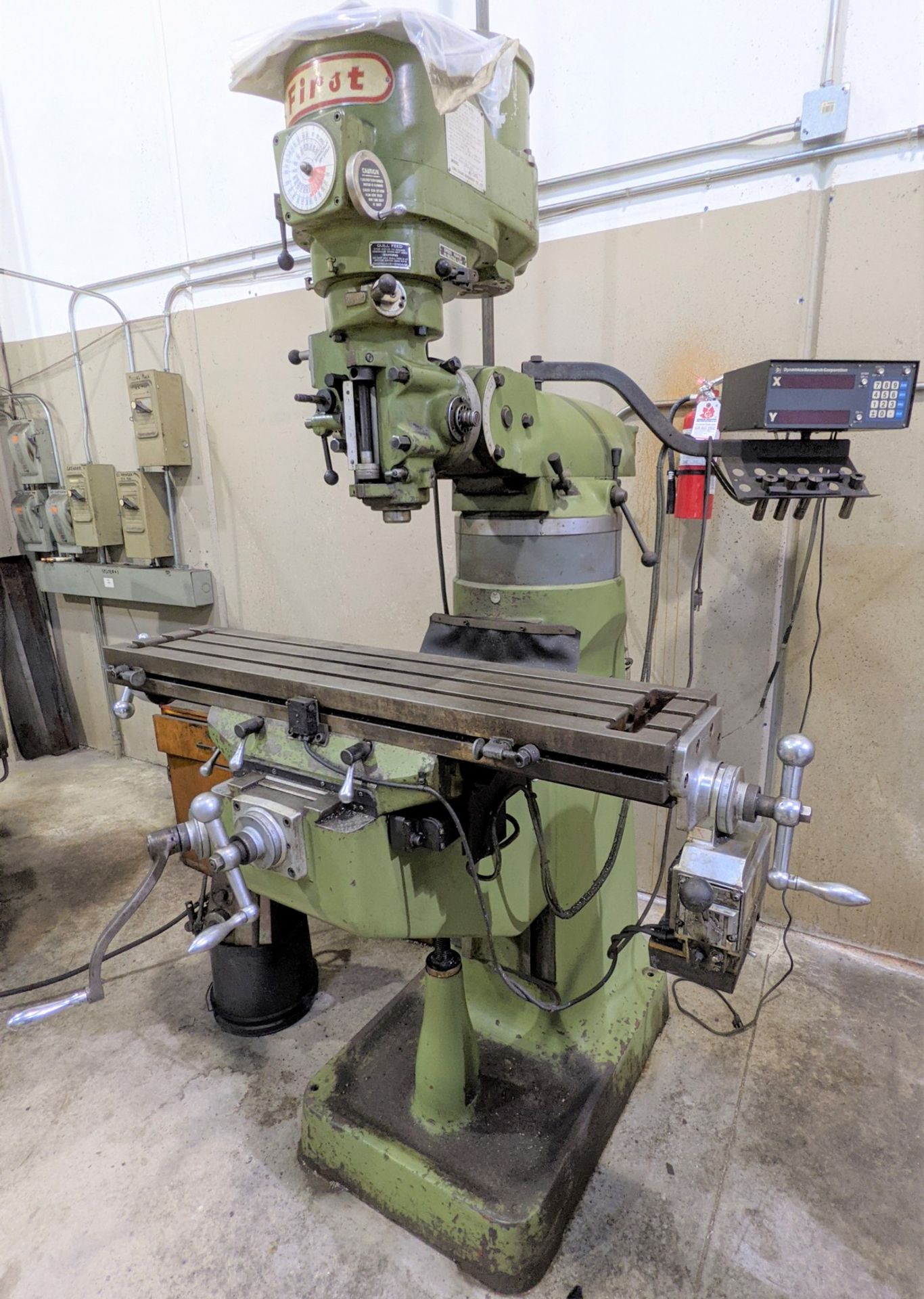 FIRST LC-1-1/2VS VERTICAL MILLING MACHINE, DYNAMIC RESEARCH CORP. 2-AXIS DRO, SPEEDS TO 4,500 RPM,