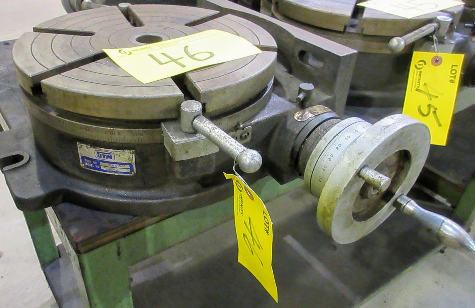 STM 12" ROTARY TABLE