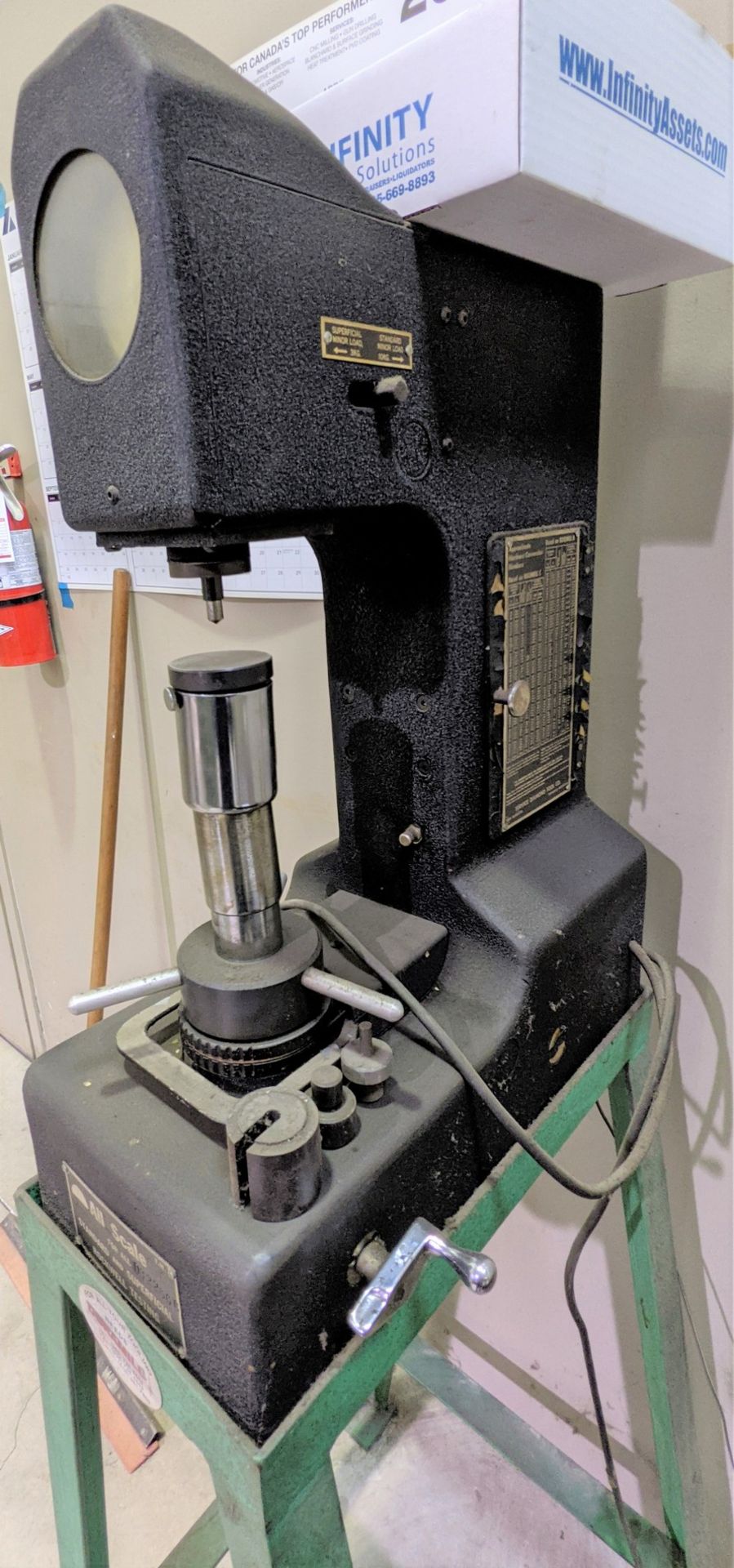 ROCKWELL 855A HARDNESS TESTER - Image 3 of 9