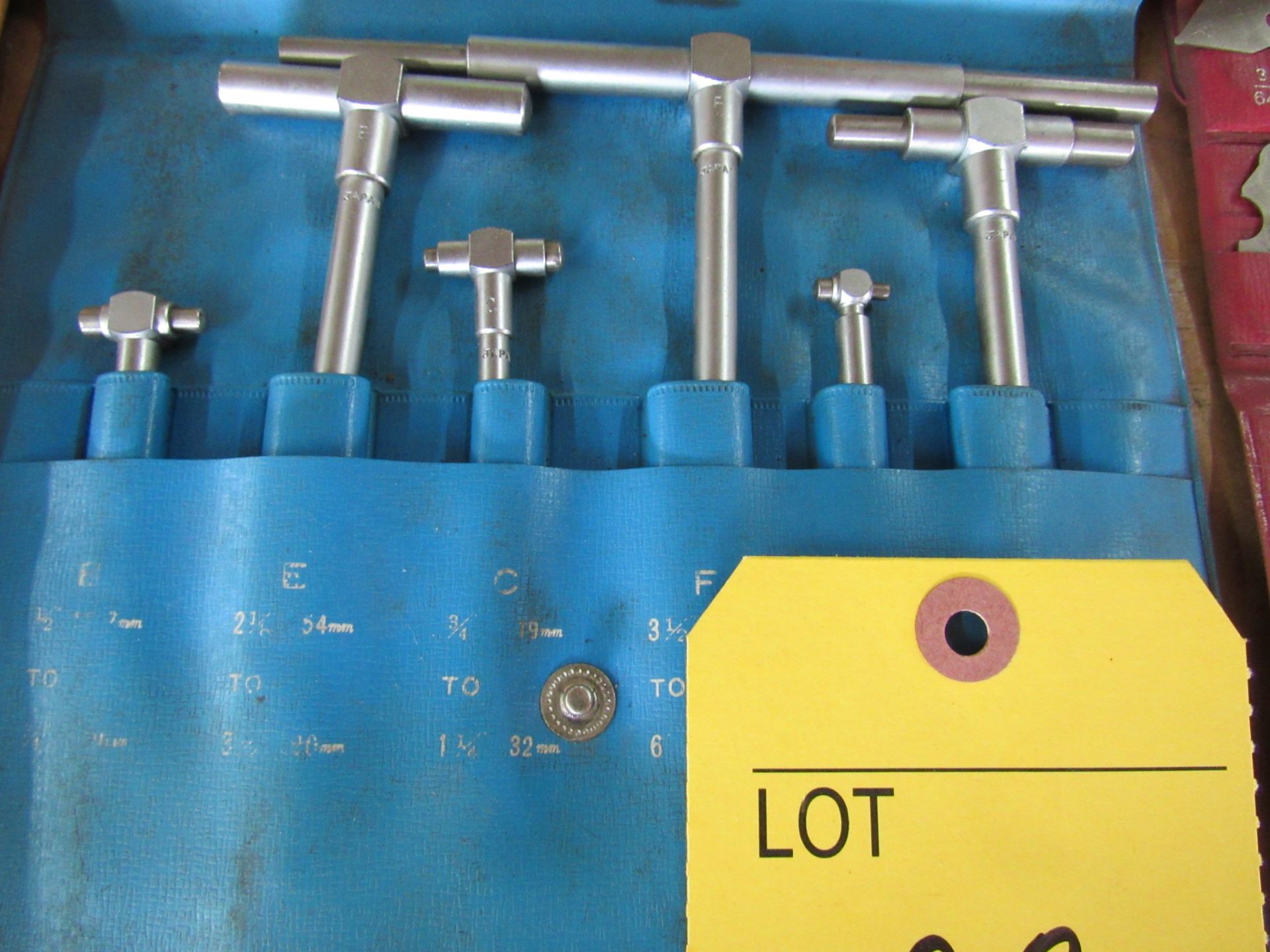 Lot of 3 Gages: Mitutoyo Telescoping Gage Set; (1) Mitutoyo Radius Gage Set; (1) Telescoping Gage - Image 2 of 4