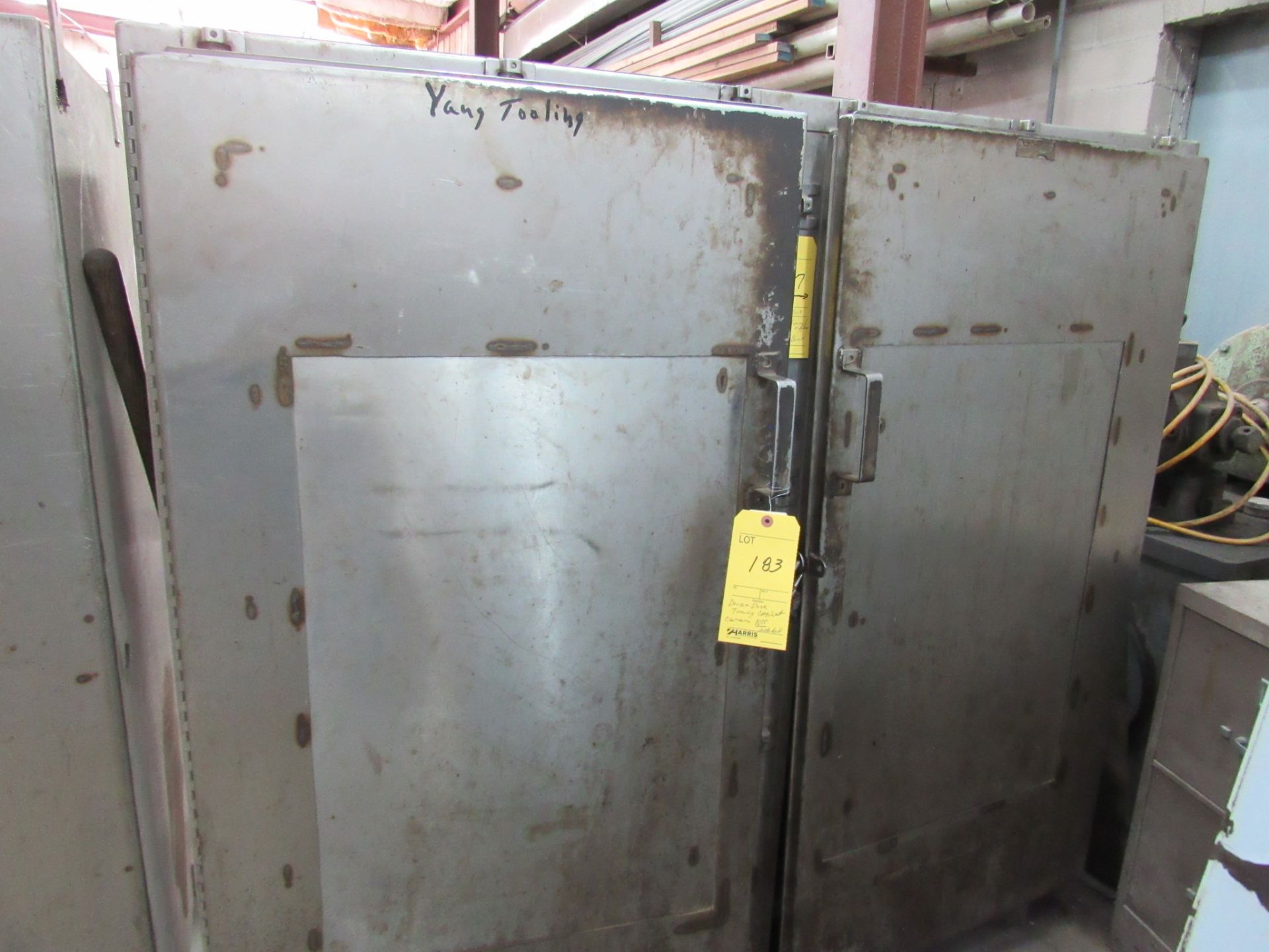 Double Door Tooling Cabinet (contents not included) - Image 2 of 2