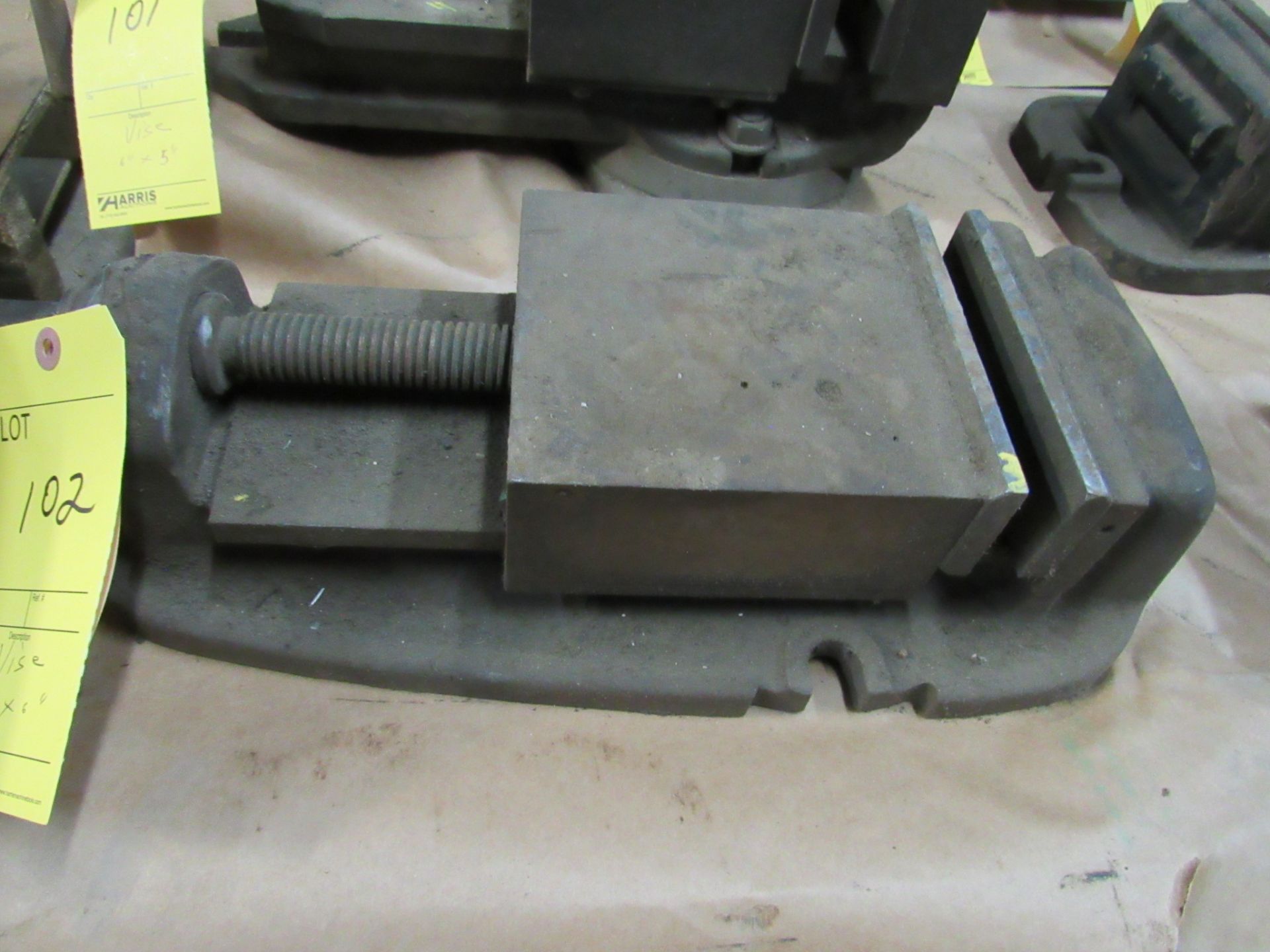 Vise, 6" opening, 6" wide