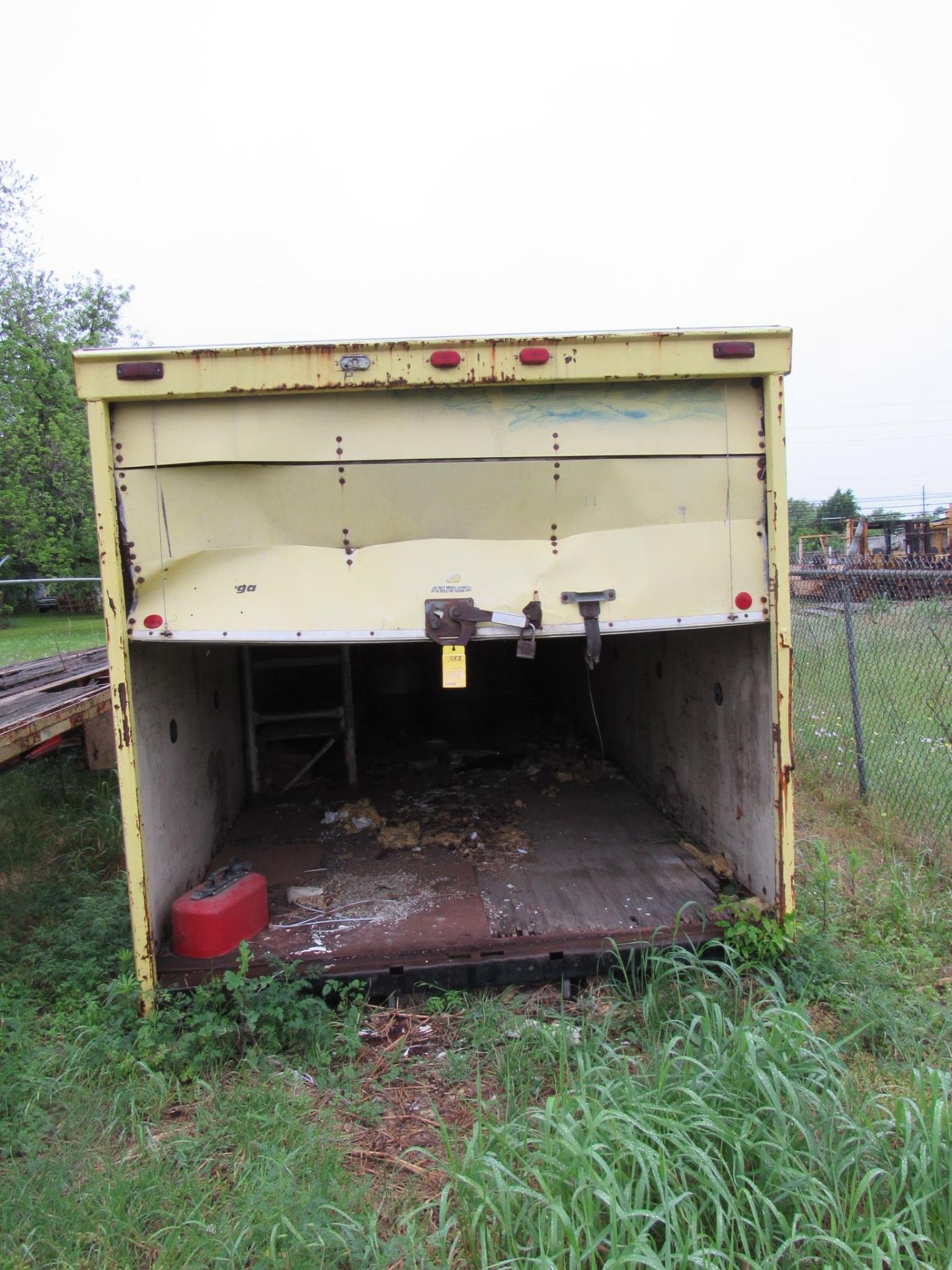 Storage Container with Single End Door