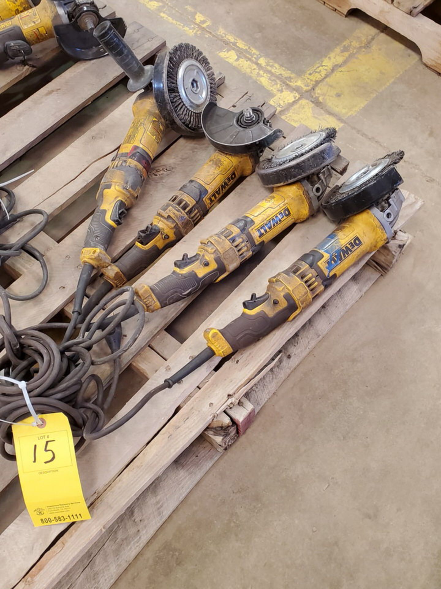 Dewalt (4) 6" Angle Grinders 120V, 12A - Image 2 of 5