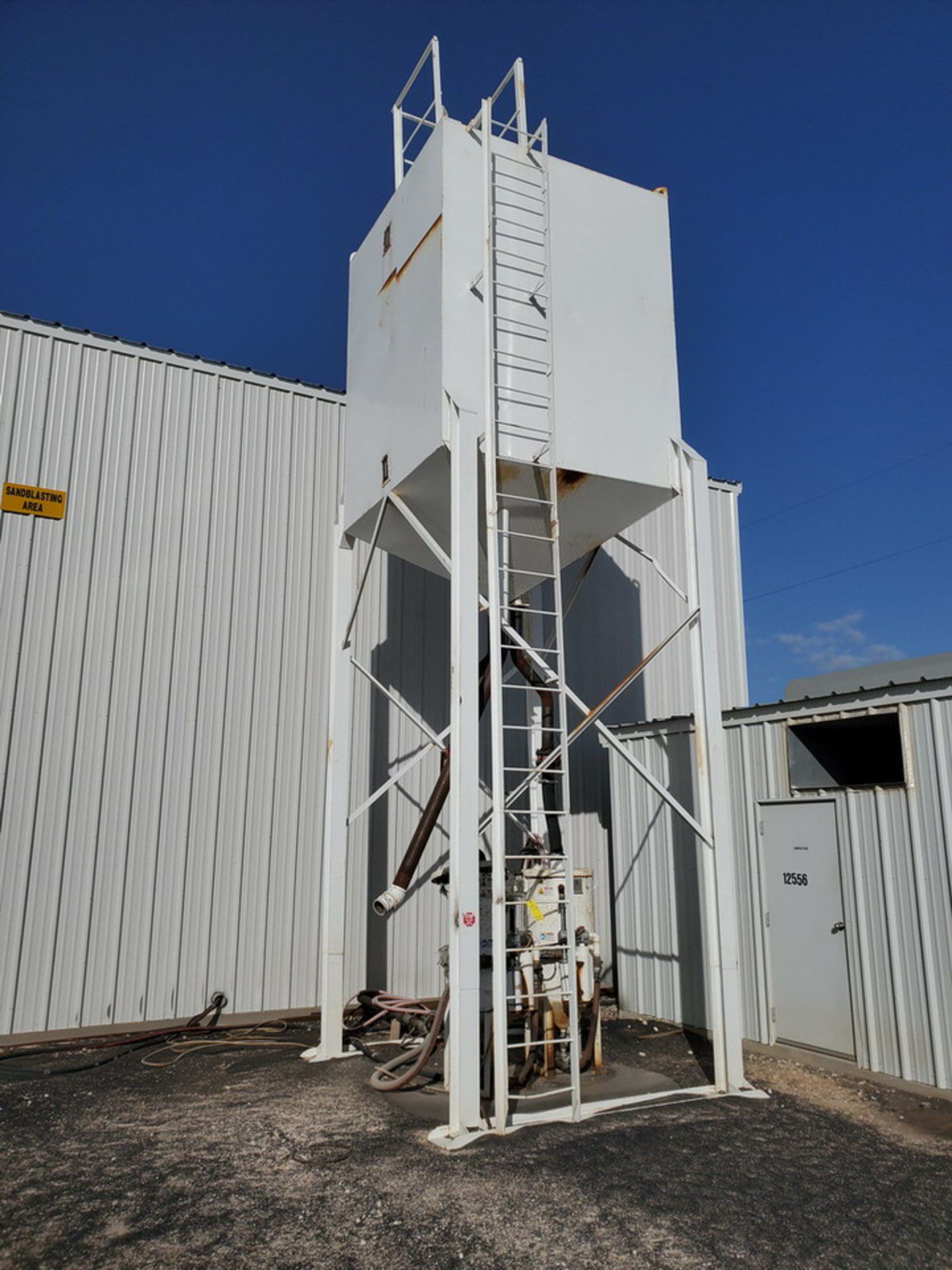 Sandblast Hopper 11' x 9' x 30-35'H Approx.; NO Tag; W/ (2) Sandblasts Pots, 150psi@250F, -20F@ - Image 2 of 13