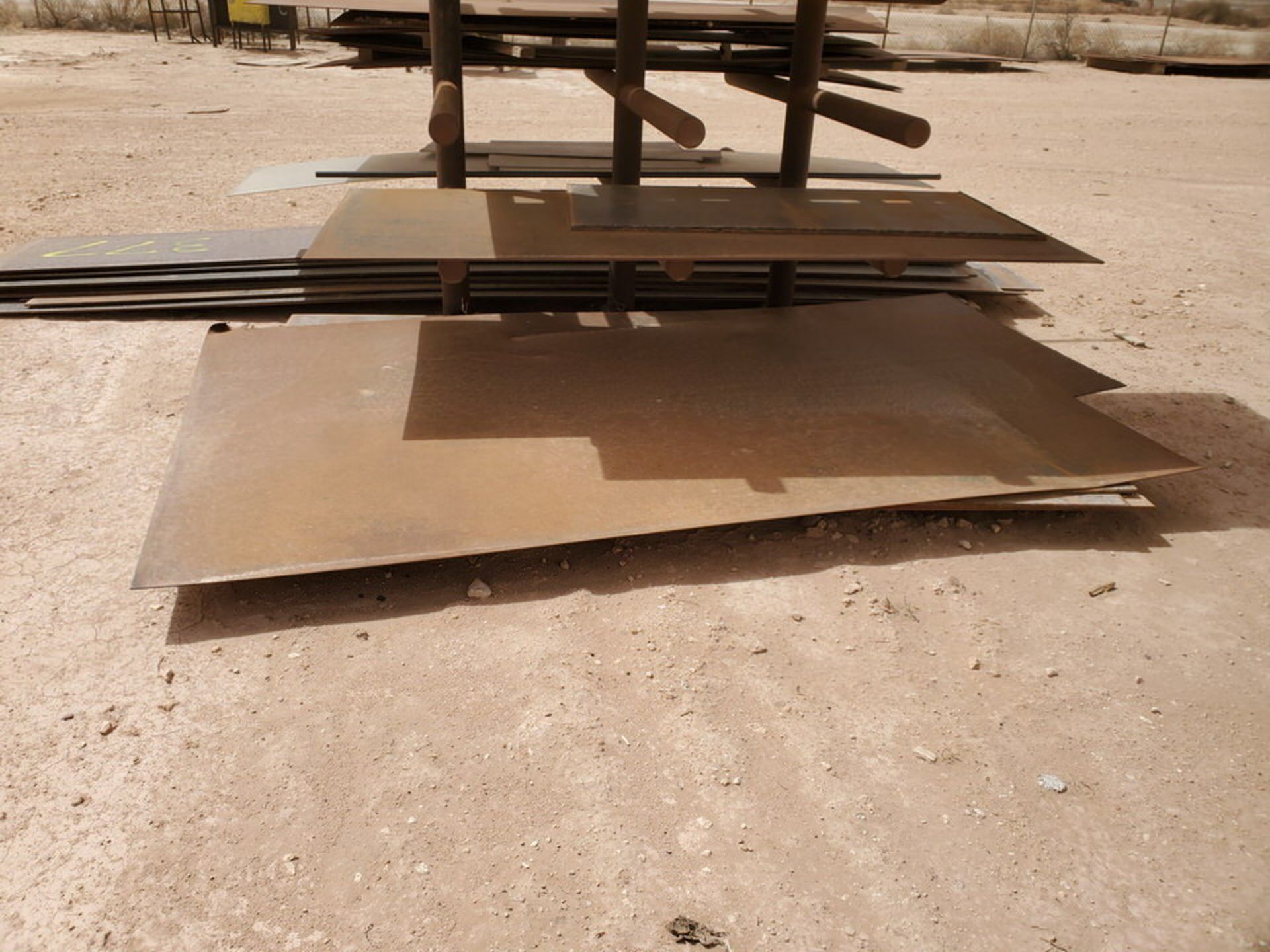 Flat Bar & Metal Sheets L: 3' - 15', W: 1' - 5'7-1/2", Thk: 3/16" - 9/16"; W/ Racks - Image 7 of 12