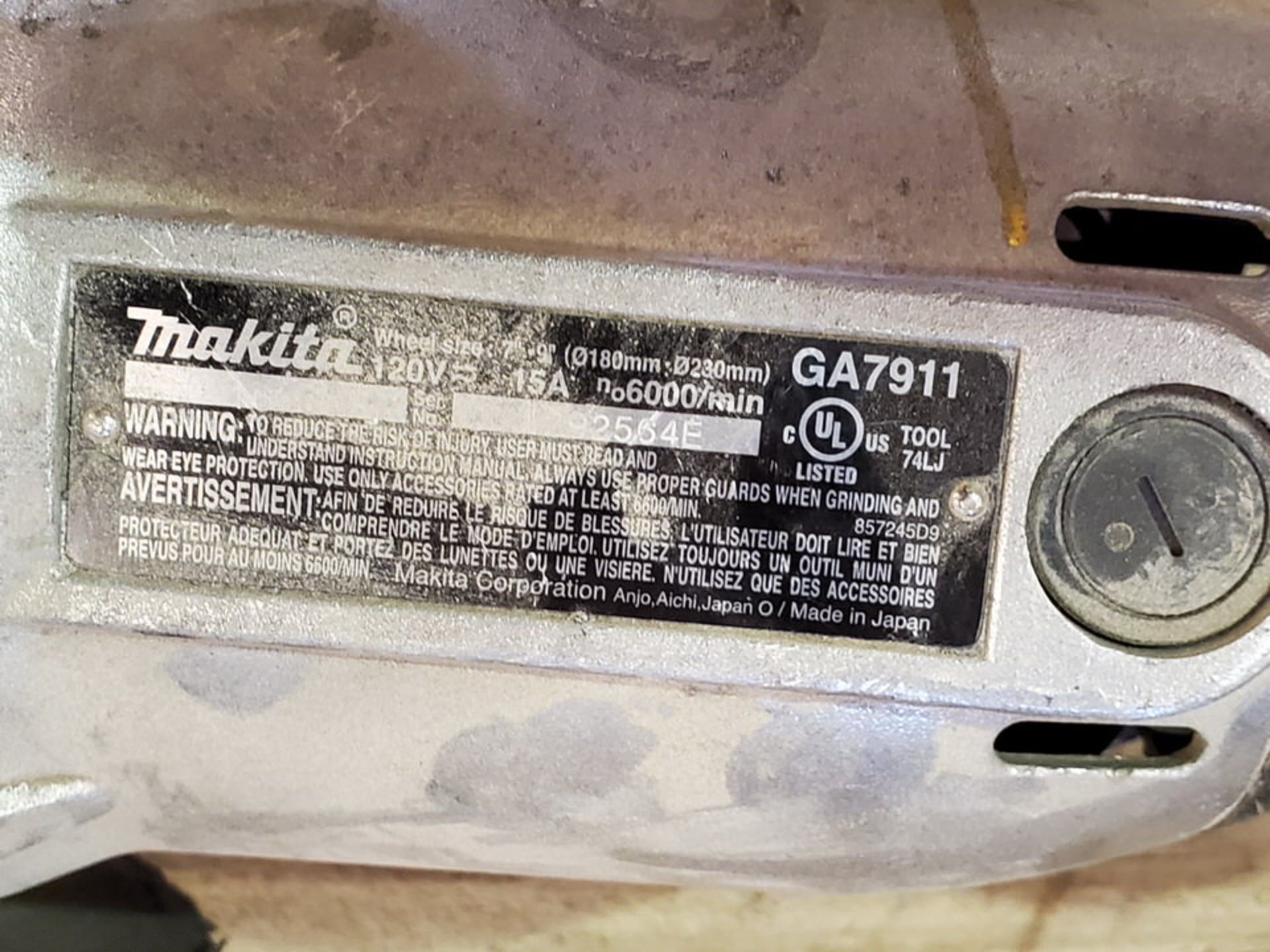 Makita (3) 7"-9" Angle Grinders 120V, 15A - Image 4 of 4