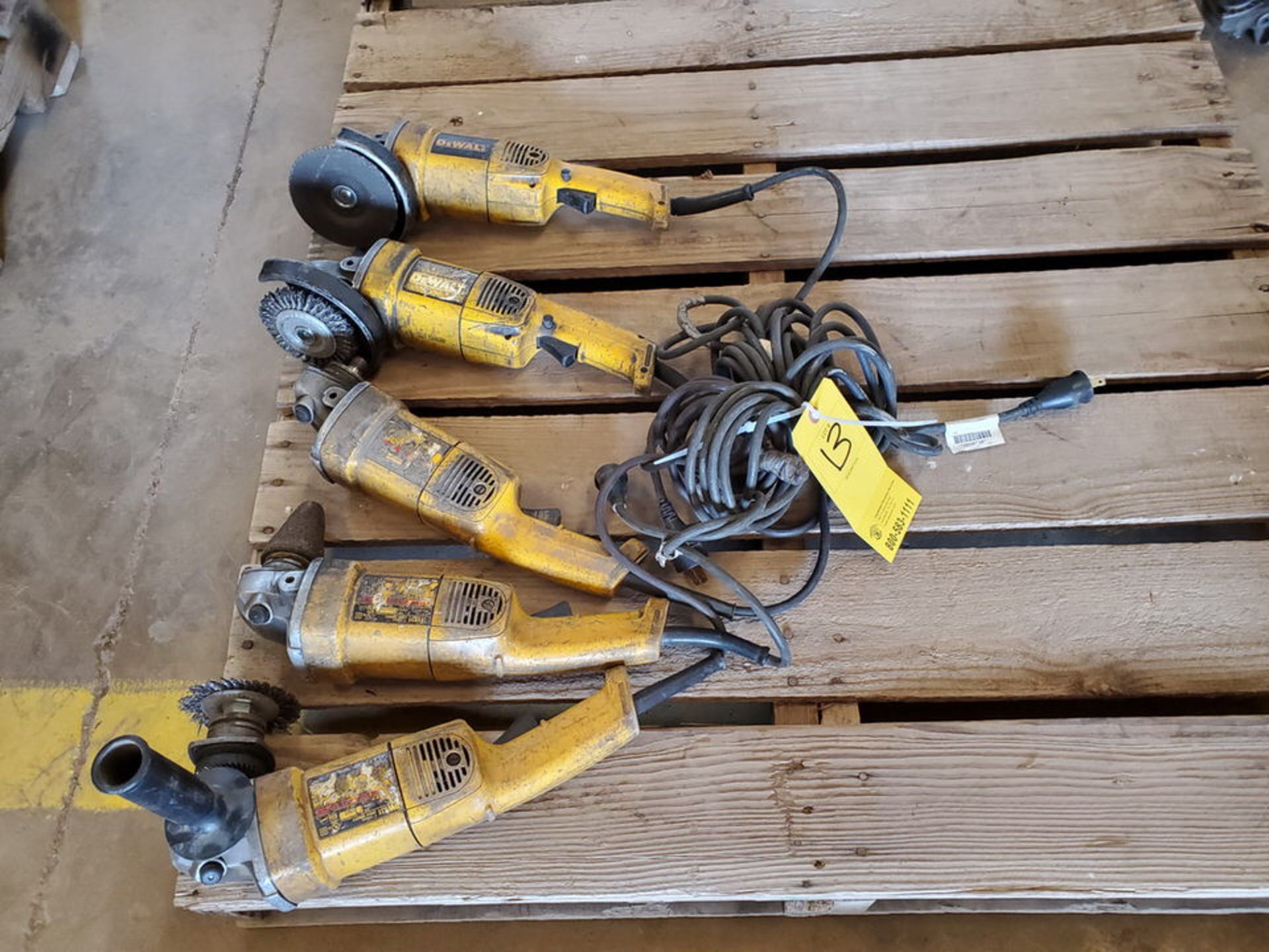 Dewalt (5) 5" Angle Grinders 120V, 12A - Image 2 of 5