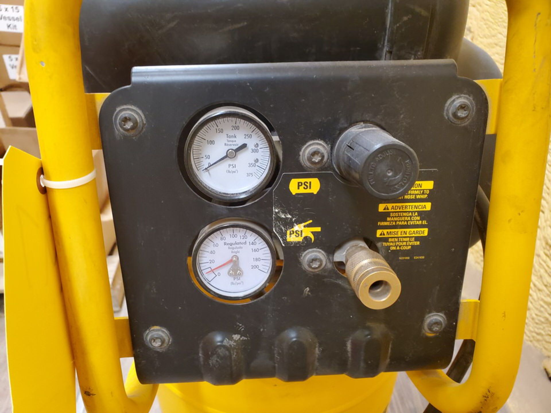 Dewalt Air Compressor 225psi, 1.6HP, 15Gal, 5.0 SCFM - Image 5 of 6