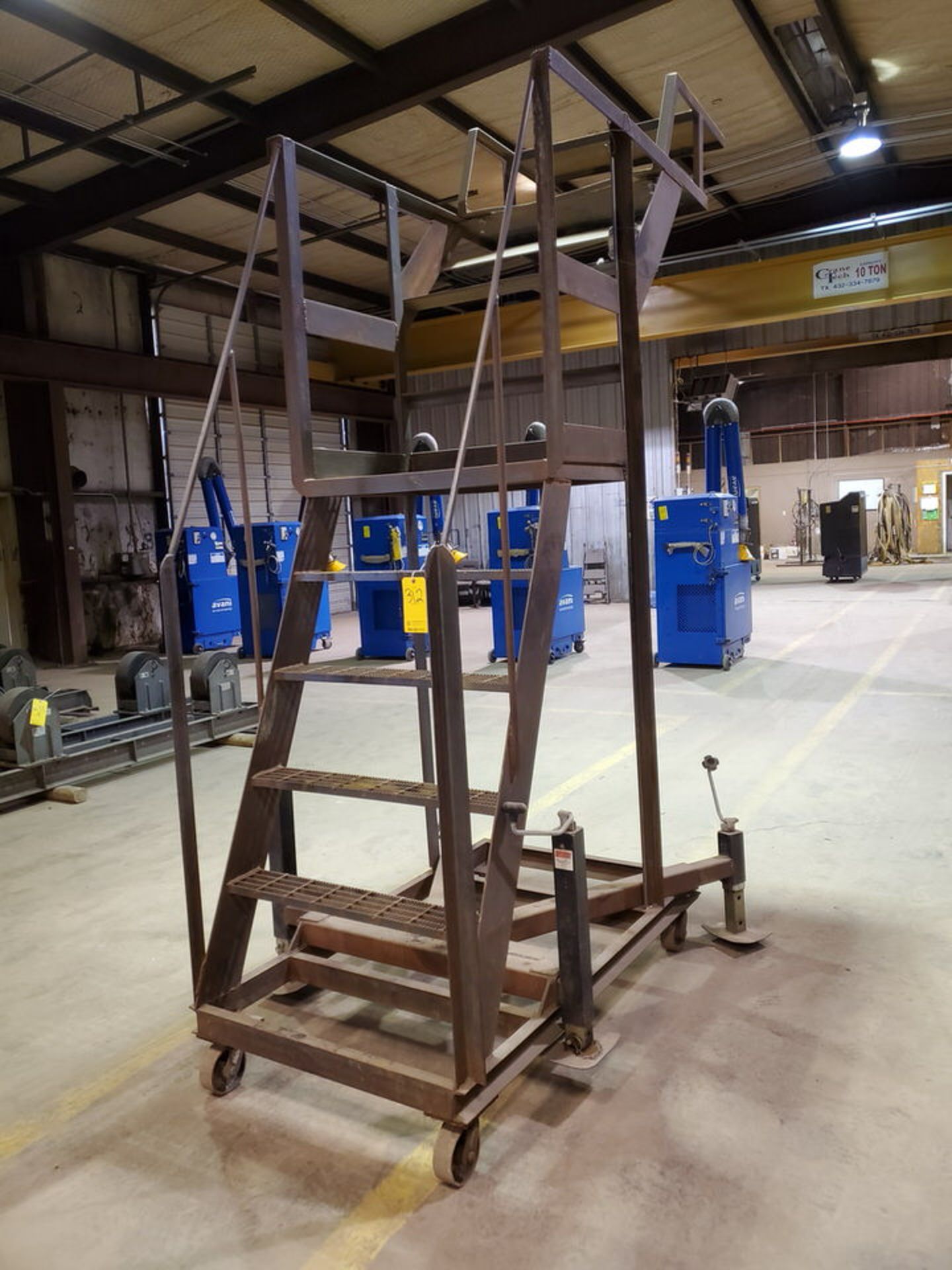 Stl 4-Step Roling Platform Ladder 6' x 4'6" x 10'H; 7K Cap.