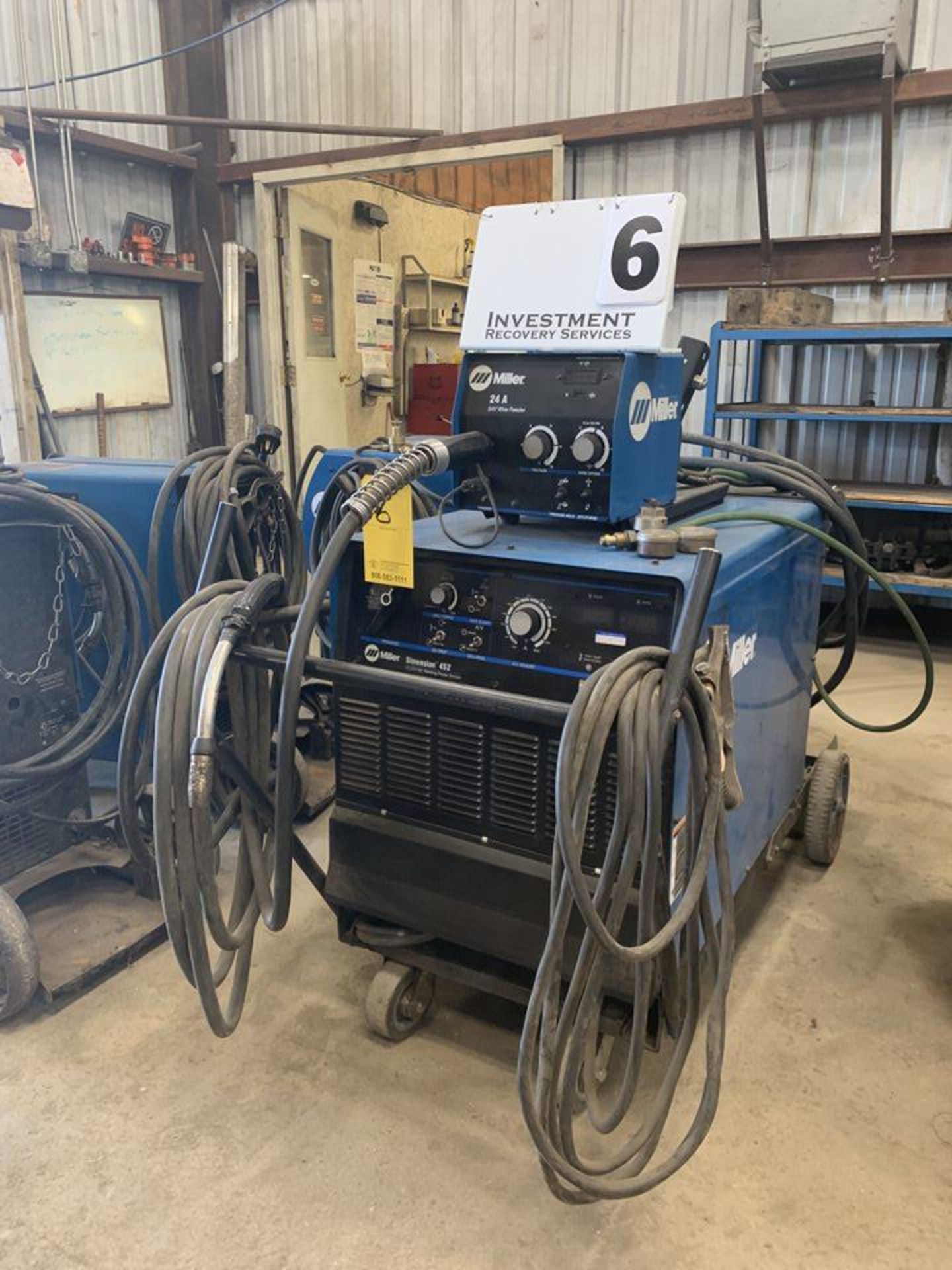 MILLER DIMENSION 452 WIRE WELDER W. MILLER 24A WIRE FEEDER & CART