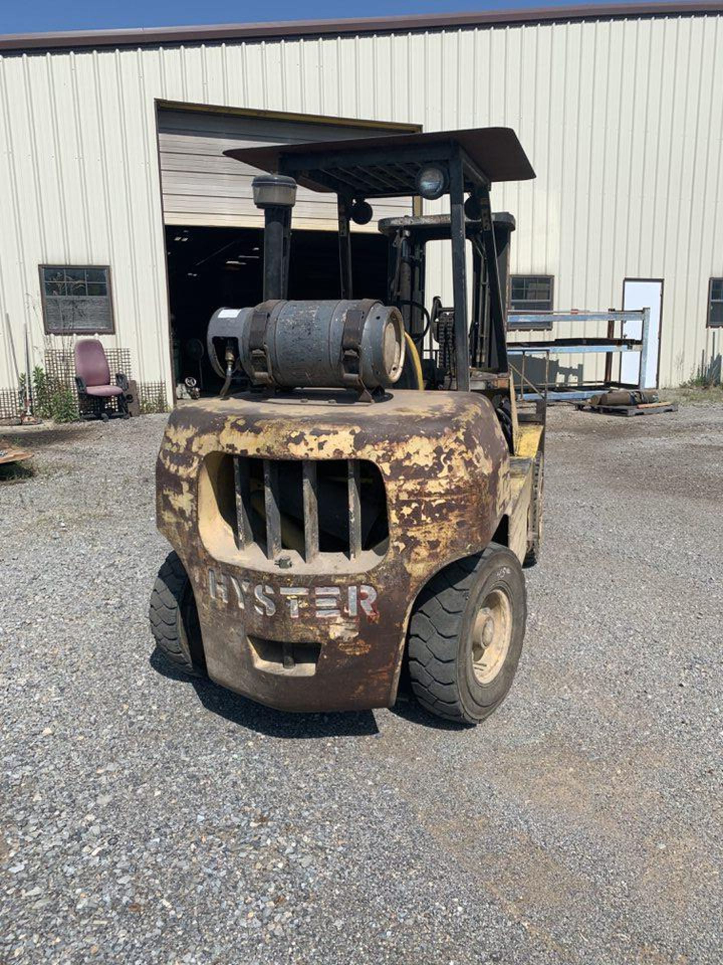 HYSTER 8,000 LB FORKLIFT, MDL: H80XL, LIFT HT: 172", LP GAS, SIDE SHIFT, 5' FORKS, 6,257 HOURS - Image 5 of 6