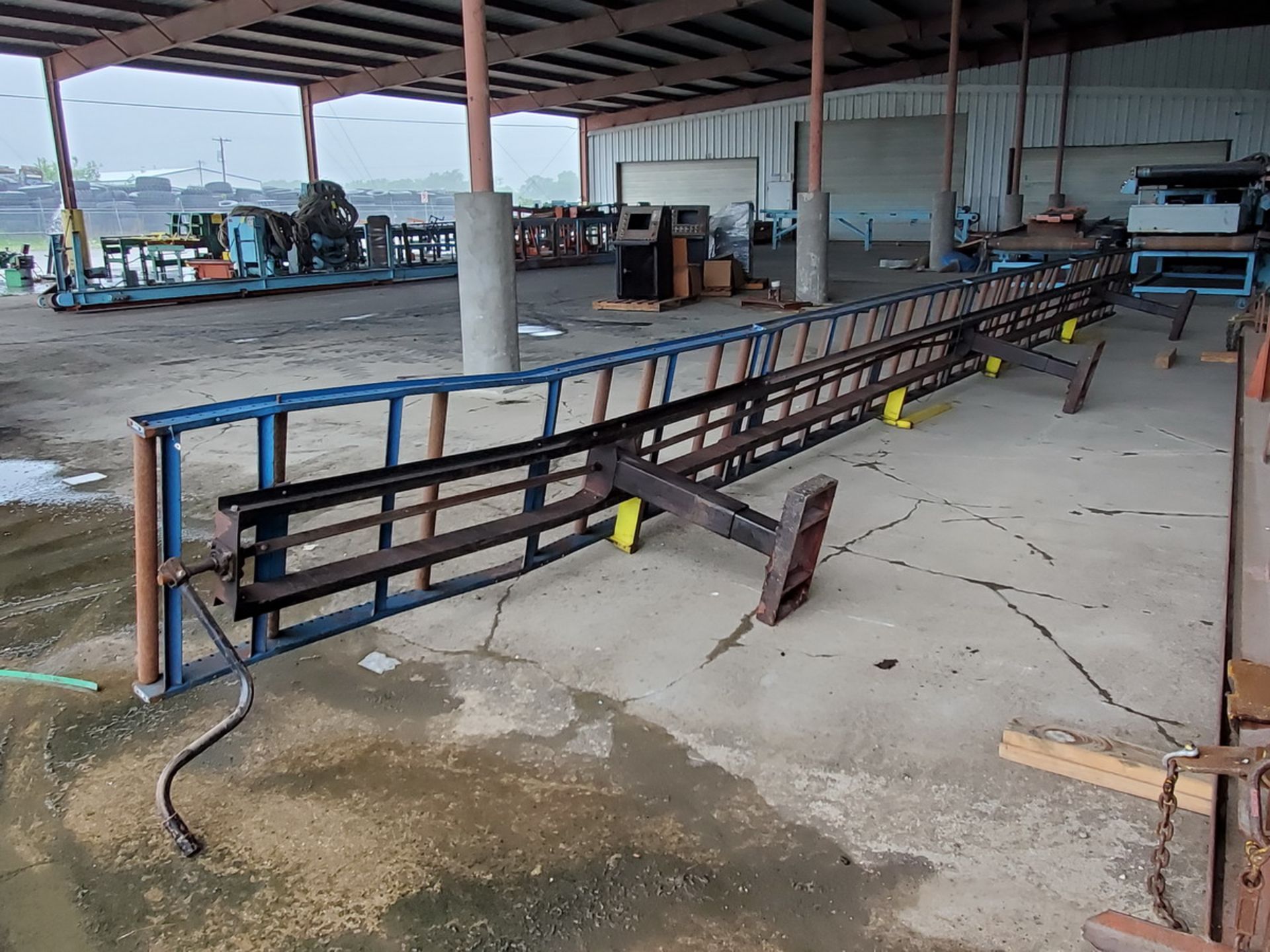 Roller Conveyor 40' x 30-1/2" x 41"H (30" Feed Roll) (Location: 1804 Jack McKay Blvd, Ennis TX - Image 5 of 5