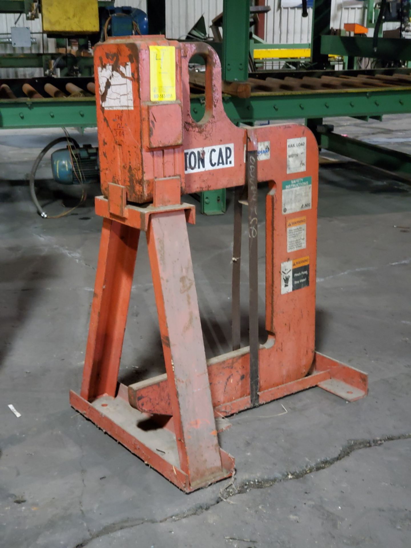 1996 Bushman 18818 4 Ton Lifting C-Hook (Location: 1804 Jack McKay Blvd, Ennis TX 75120)