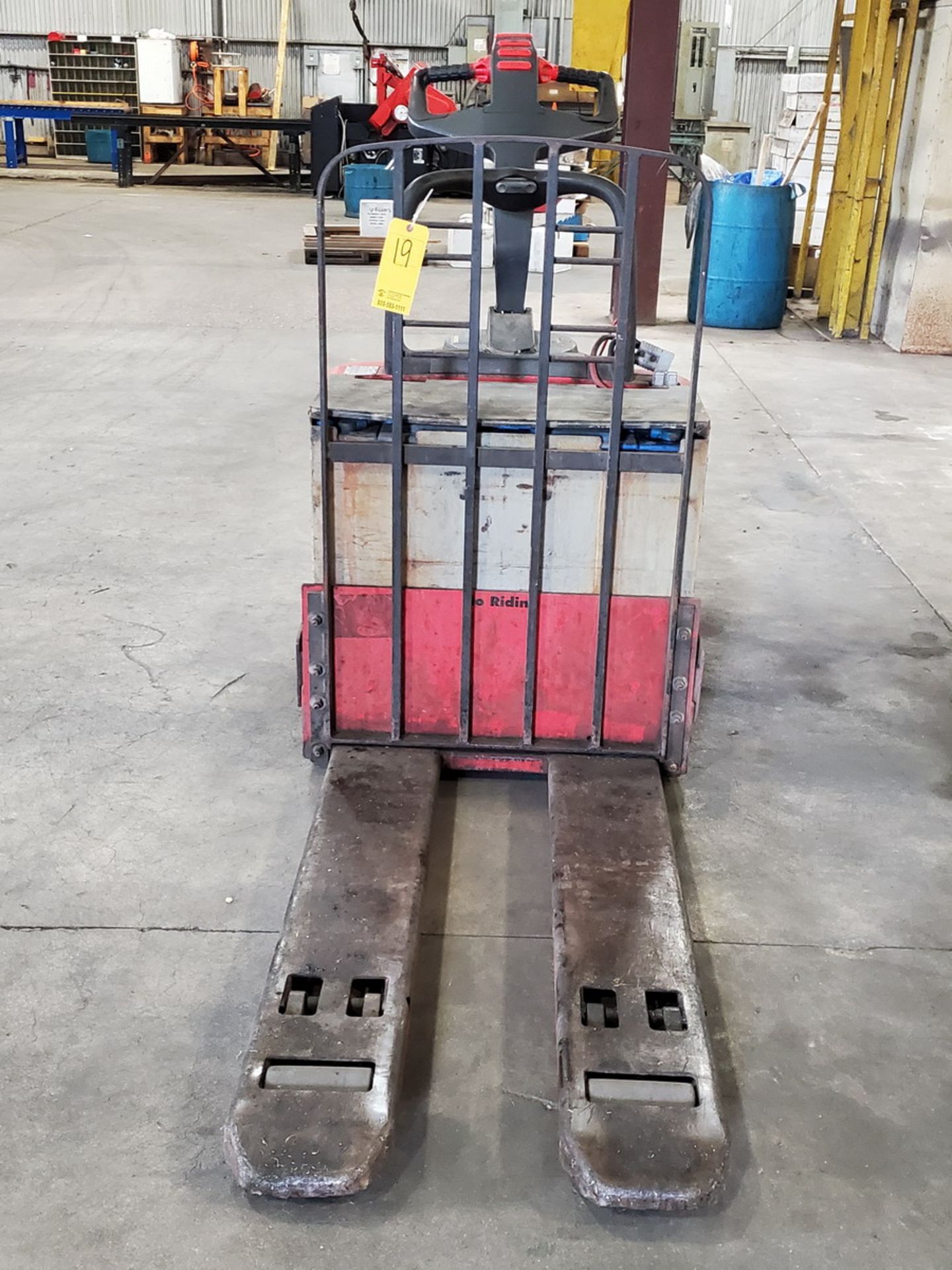 Raymond 112TM-FRE60L Ele Rider Pallet Jack 6K Cap.; 48" Forks - Image 2 of 8